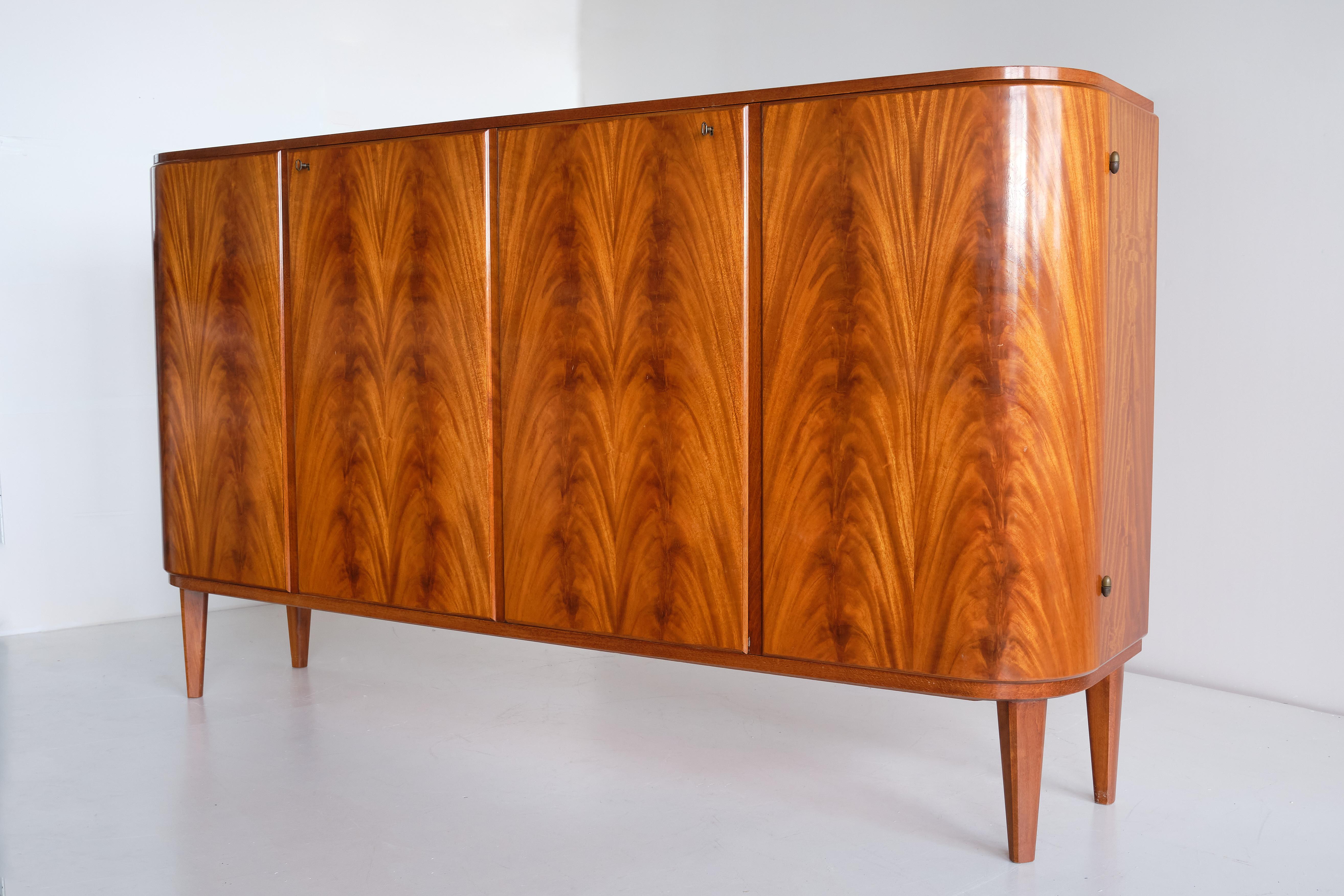 Axel Larsson Cabinet in Pyramid Mahogany, SMF Bodafors, Sweden, 1940s In Good Condition In The Hague, NL