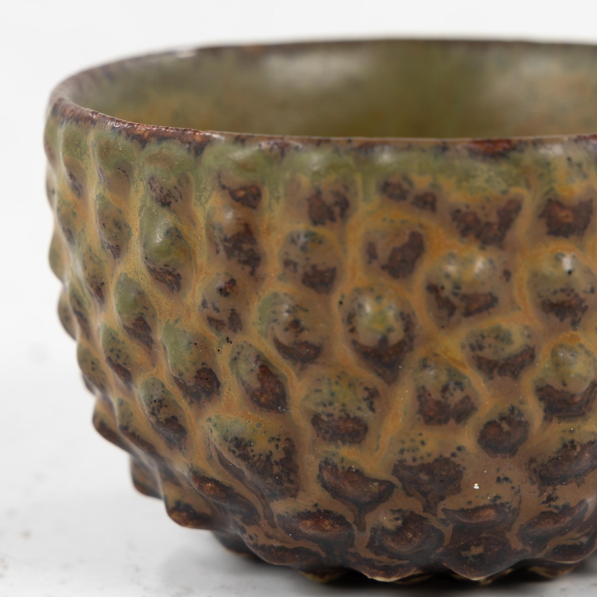 Bowl in glazed stoneware. Designed in 1944, executed in 1945. Model 20566. Signed. Axel Salto for Royal Copenhagen.