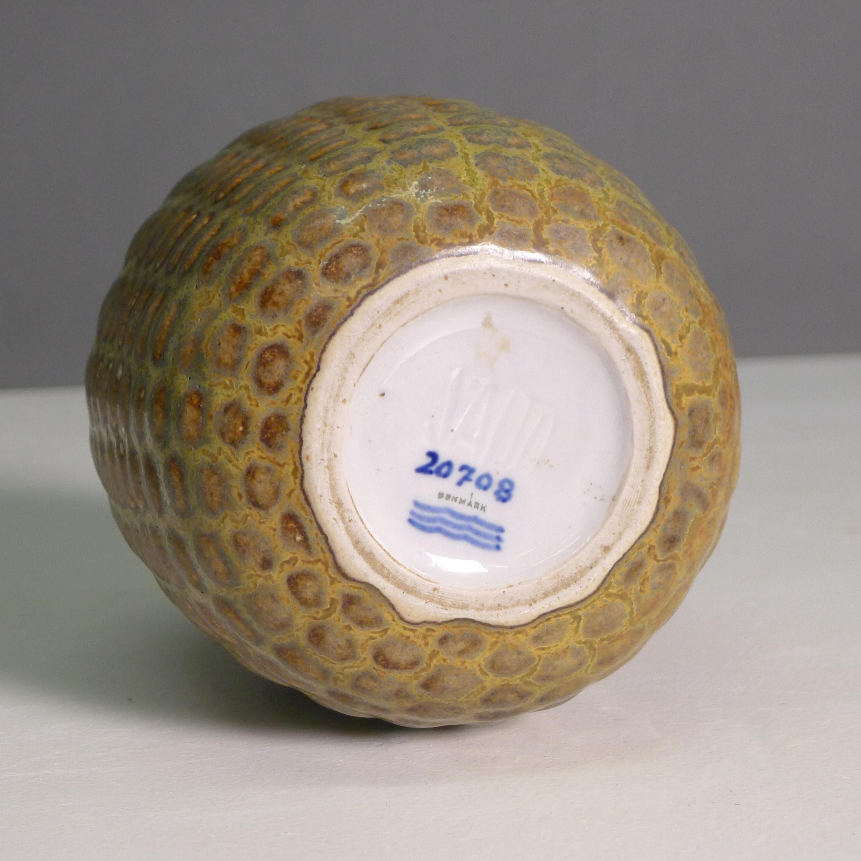 Danese Axel Salto per Royal Copenhagen, Vaso di germogli, modello 20708, 1a qualità in vendita