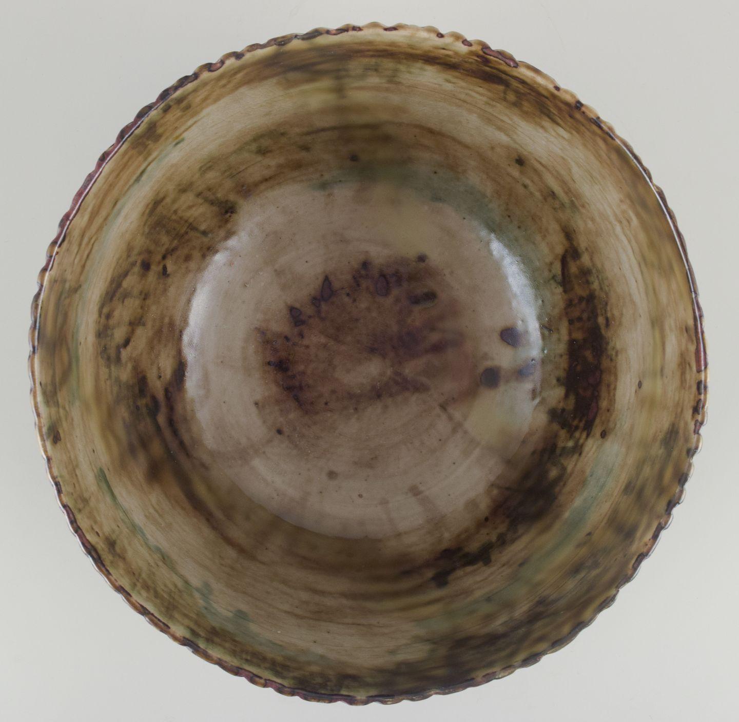 Ceramic Axel Salto for Royal Copenhagen. Impressive large ceramic bowl. Fluted design. For Sale