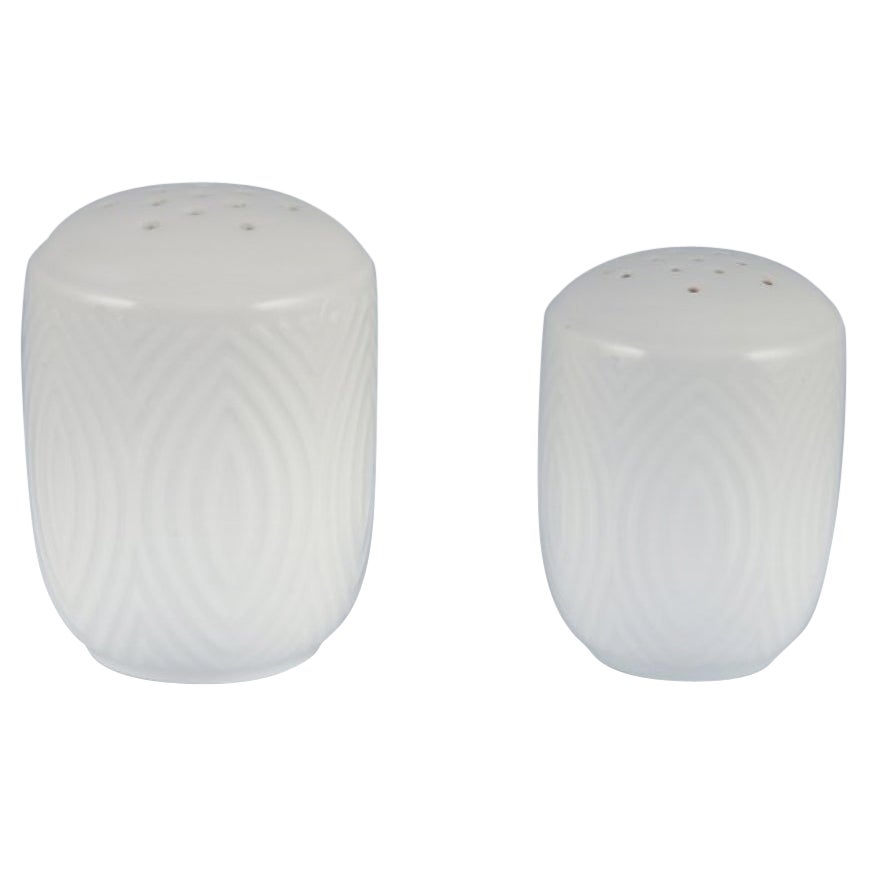 Axel Salto for Royal Copenhagen. Salt and pepper set in white porcelain.
