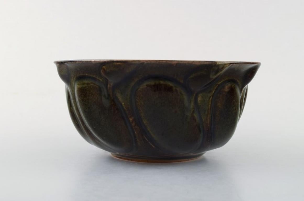 Danish Axel Salto for Royal Copenhagen. Stoneware bowl, modelled in organic form, 1958 For Sale