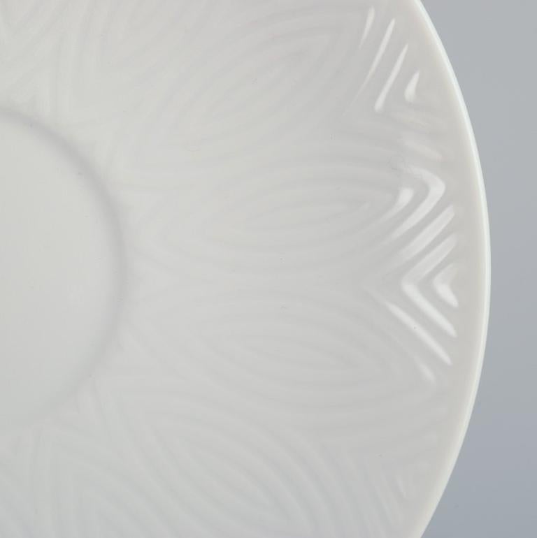 Axel Salto para Royal Copenhagen. Tres pares de tazas de té de porcelana blanca. en venta 1