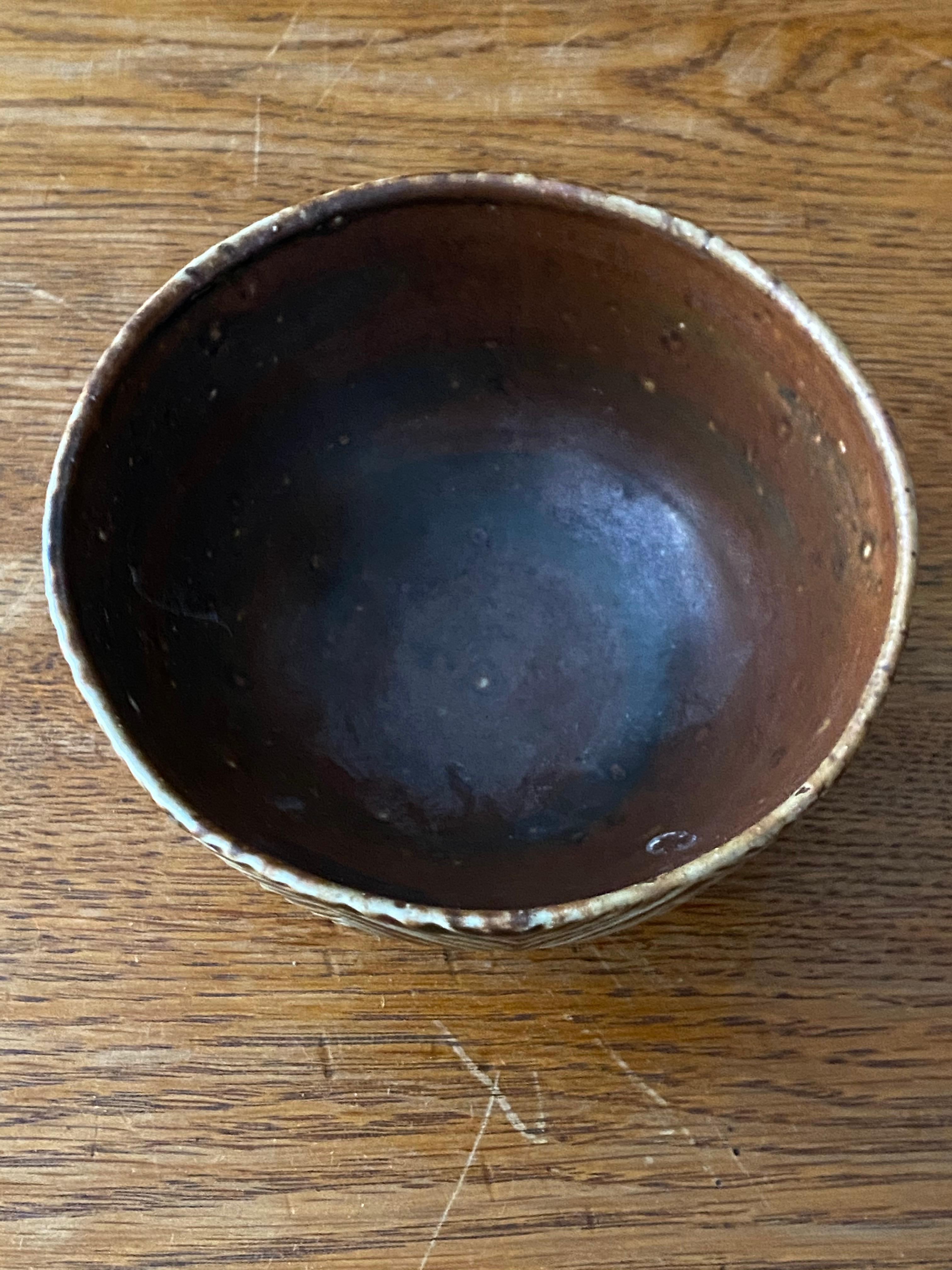 Mid-Century Modern Axel Salto, Small Decorative Bowl, Stoneware, Royal Copenhagen, Denmark, 1950s