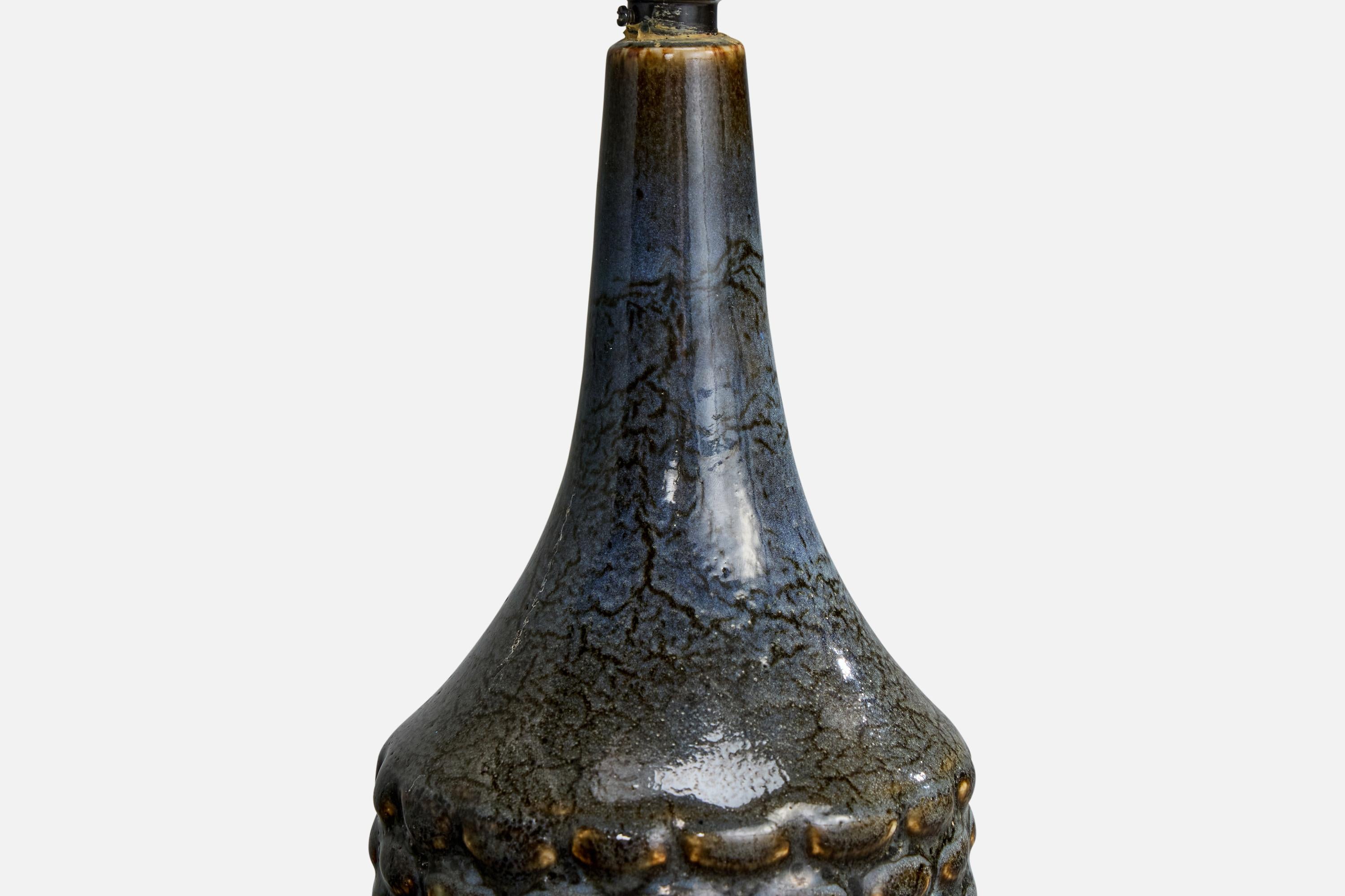 Axel Salto, Tischlampe, Steingut, Dänemark, 1940er Jahre (Dänisch) im Angebot