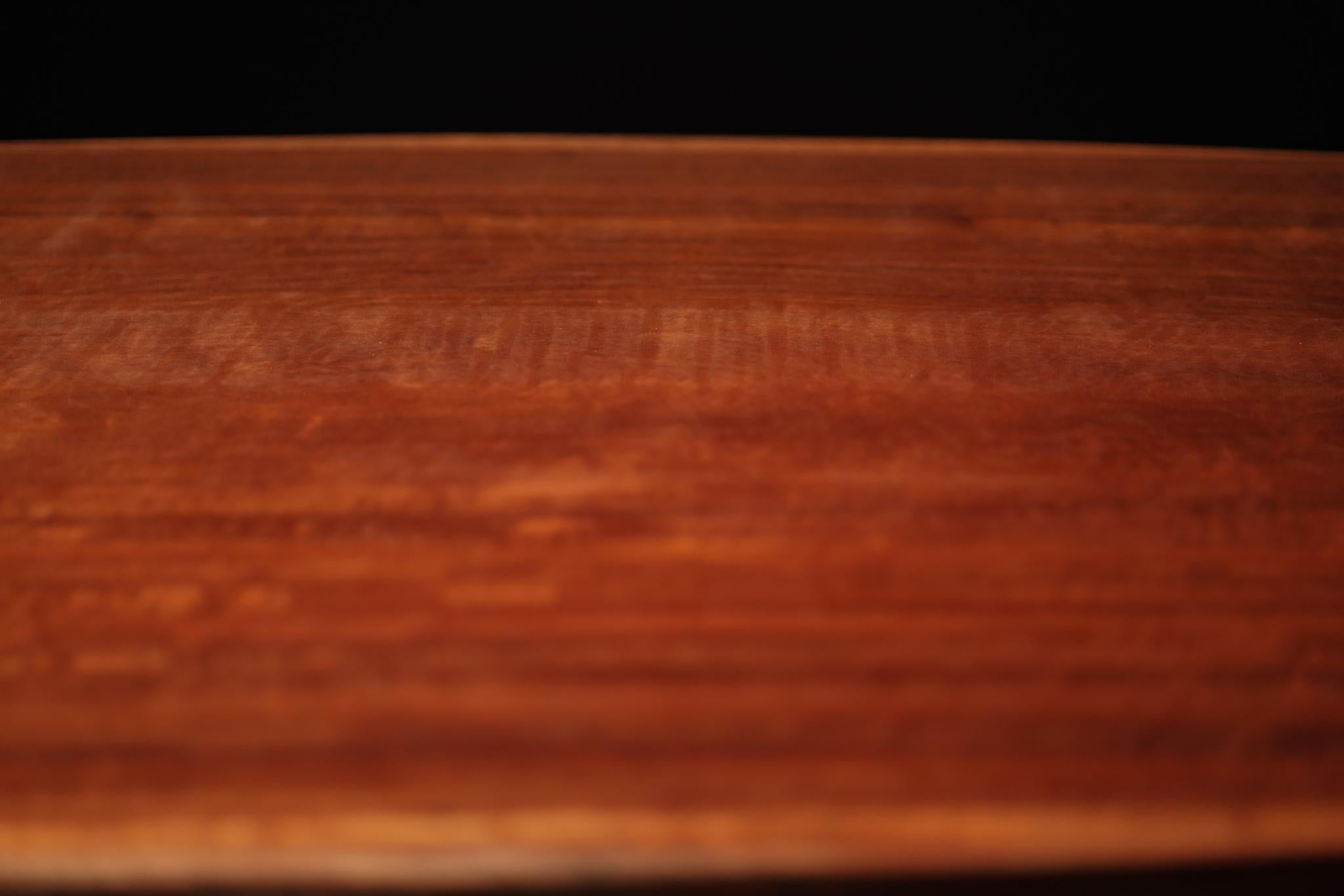 Axis Dining Table In Good Condition For Sale In Los Angeles, CA