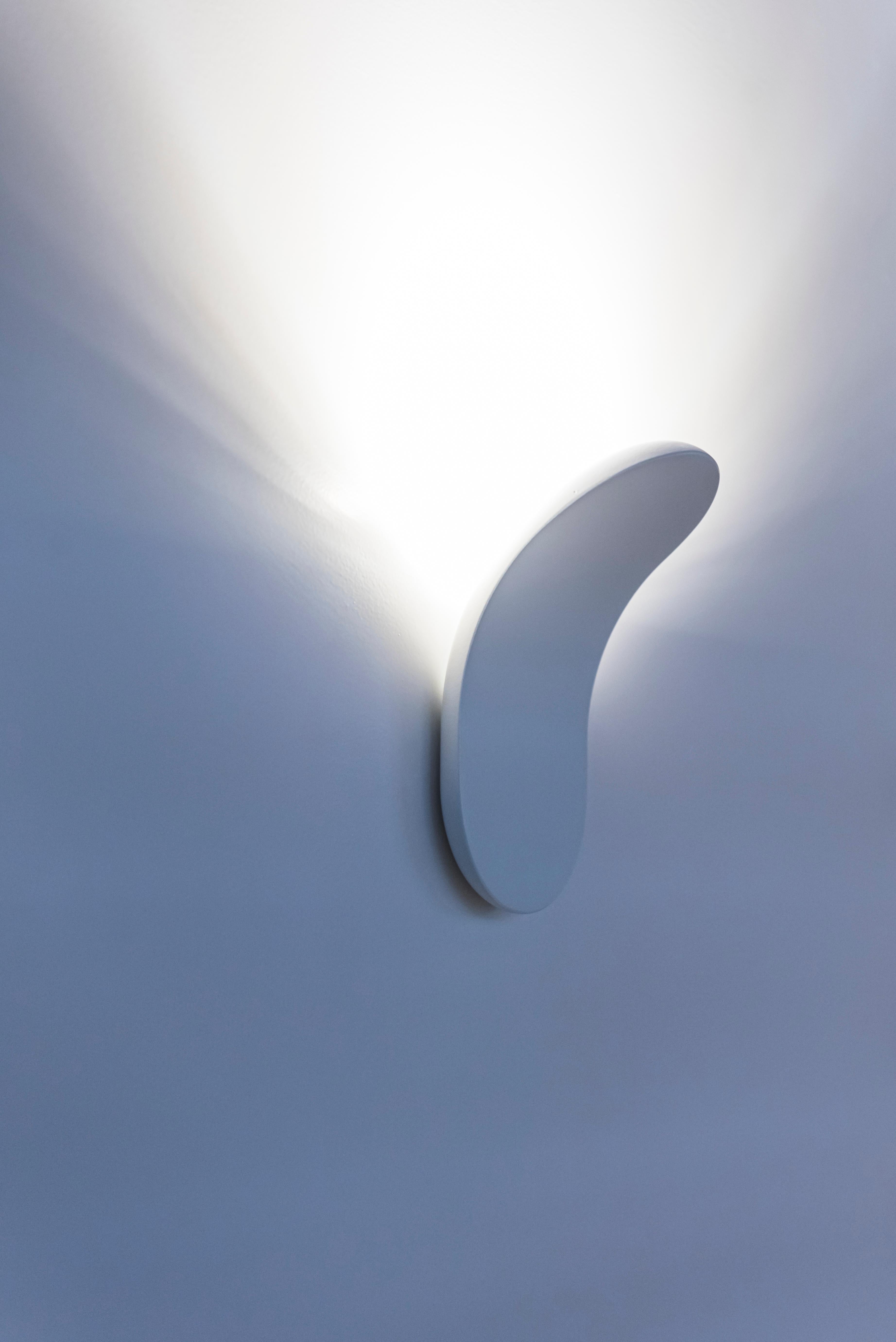 Painted Axolight Lik Wall Lamp in Wrinkled White Aluminum by Serge & Robert Cornelissen For Sale