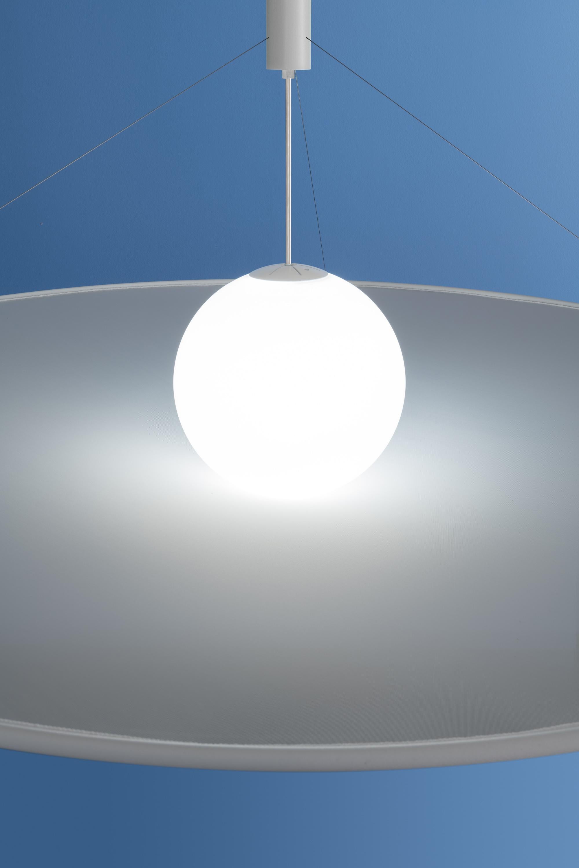 Contemporary Axolight Manto Medium Pendant Light in White Fabric and Grey Finish For Sale
