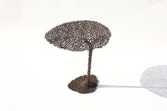 Ayala Serfaty, Esche, Beistelltisch aus patinierter Bronze, Israel, 2024