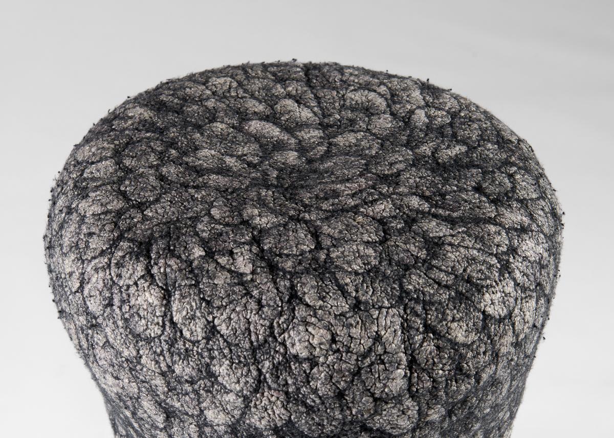 Ayala Serfaty, Shastool-Serie: Sha Amaro, Zeitgenössischer Barhocker, Israel, 2022 im Zustand „Hervorragend“ im Angebot in New York, NY