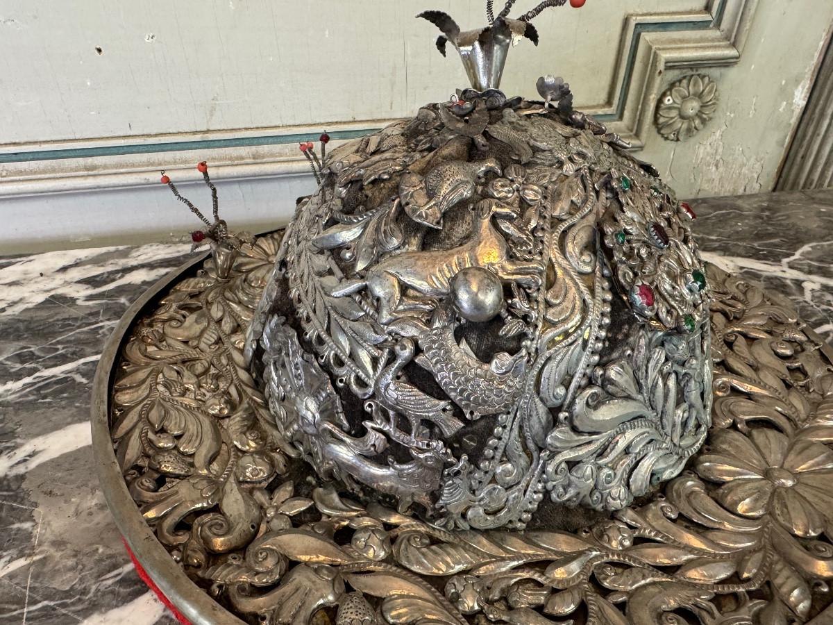 Francese Cappello d'argento Aymara, Altopiano di Potosi, Alto Perù, attuale Bolivia, 18° secolo in vendita