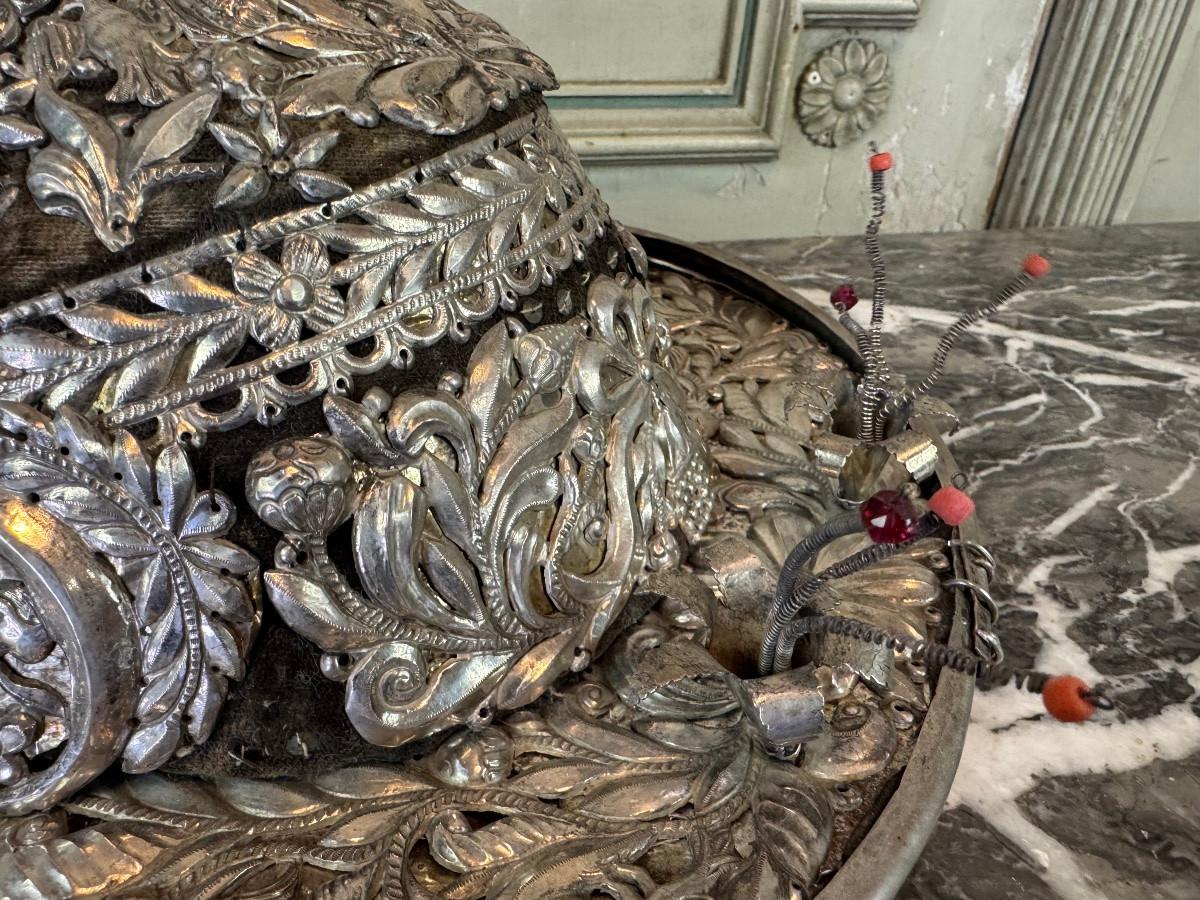 XIX secolo Cappello d'argento Aymara, Altopiano di Potosi, Alto Perù, attuale Bolivia, 18° secolo in vendita