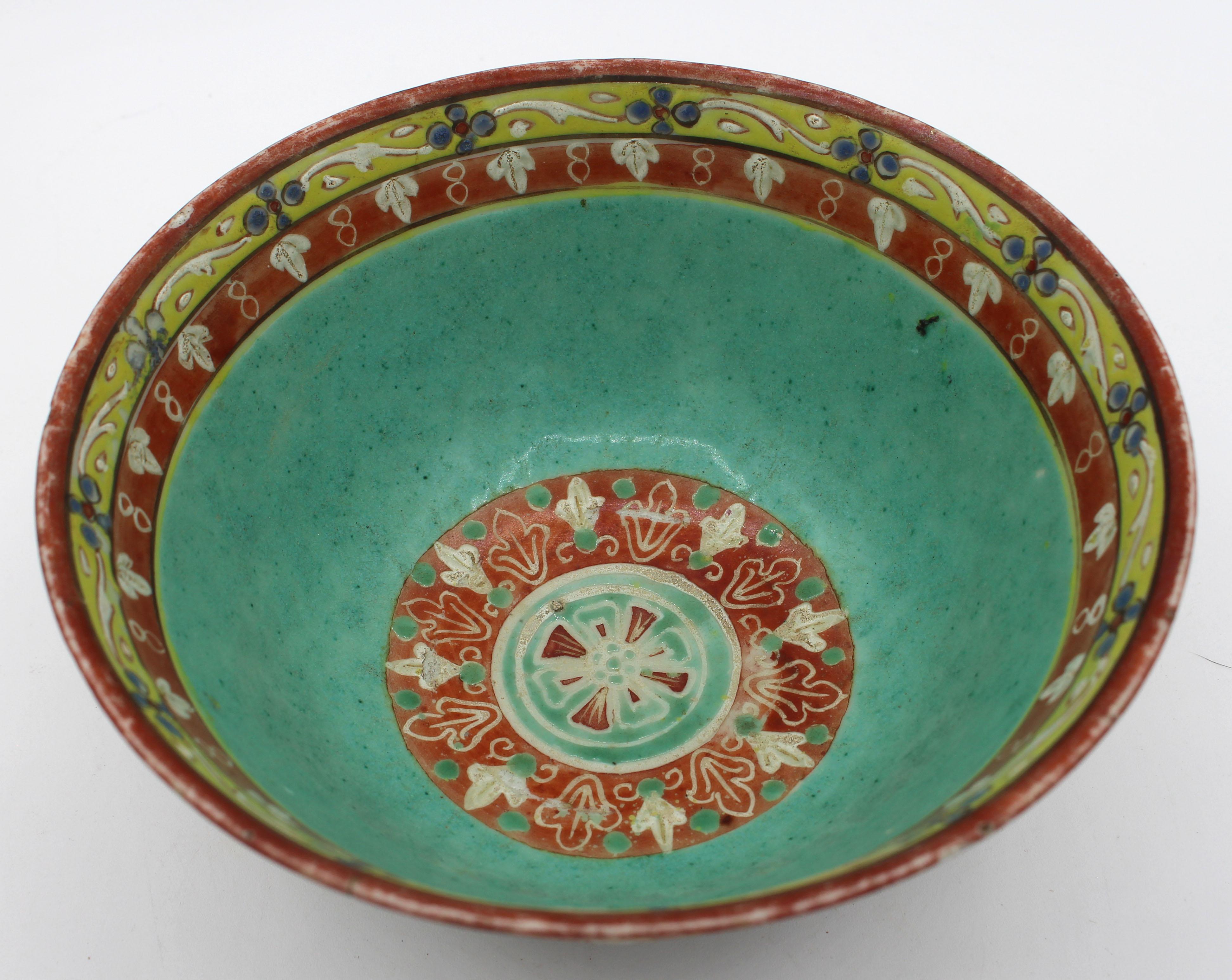 Ayutthaya Period (1350-1767) Siamese Porcelain Benjarong Bowl. 5-color decoration of Thepphanom and Narasimha. Gift of either King Rama VI or King Prajablok of Siam, in the 1920s to Dr. Hugh McCormick Smith, adviser to the fisheries. The Doris Duke