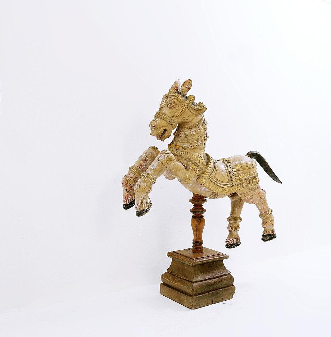 Carved Ayyanar India carved and polychrome wood horse - 20th For Sale