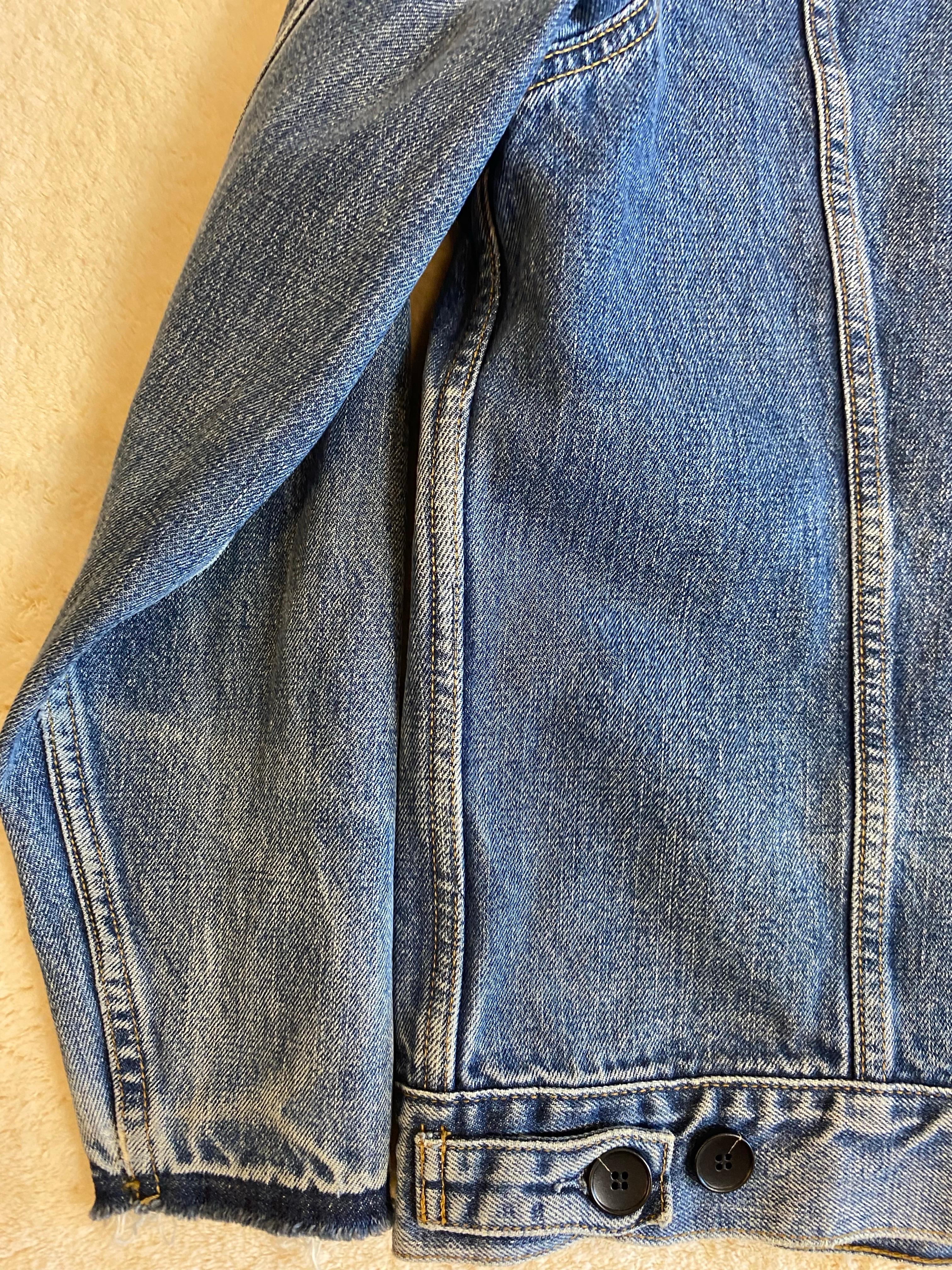 Veste en jean Az Factory avec paillettes. en vente 3
