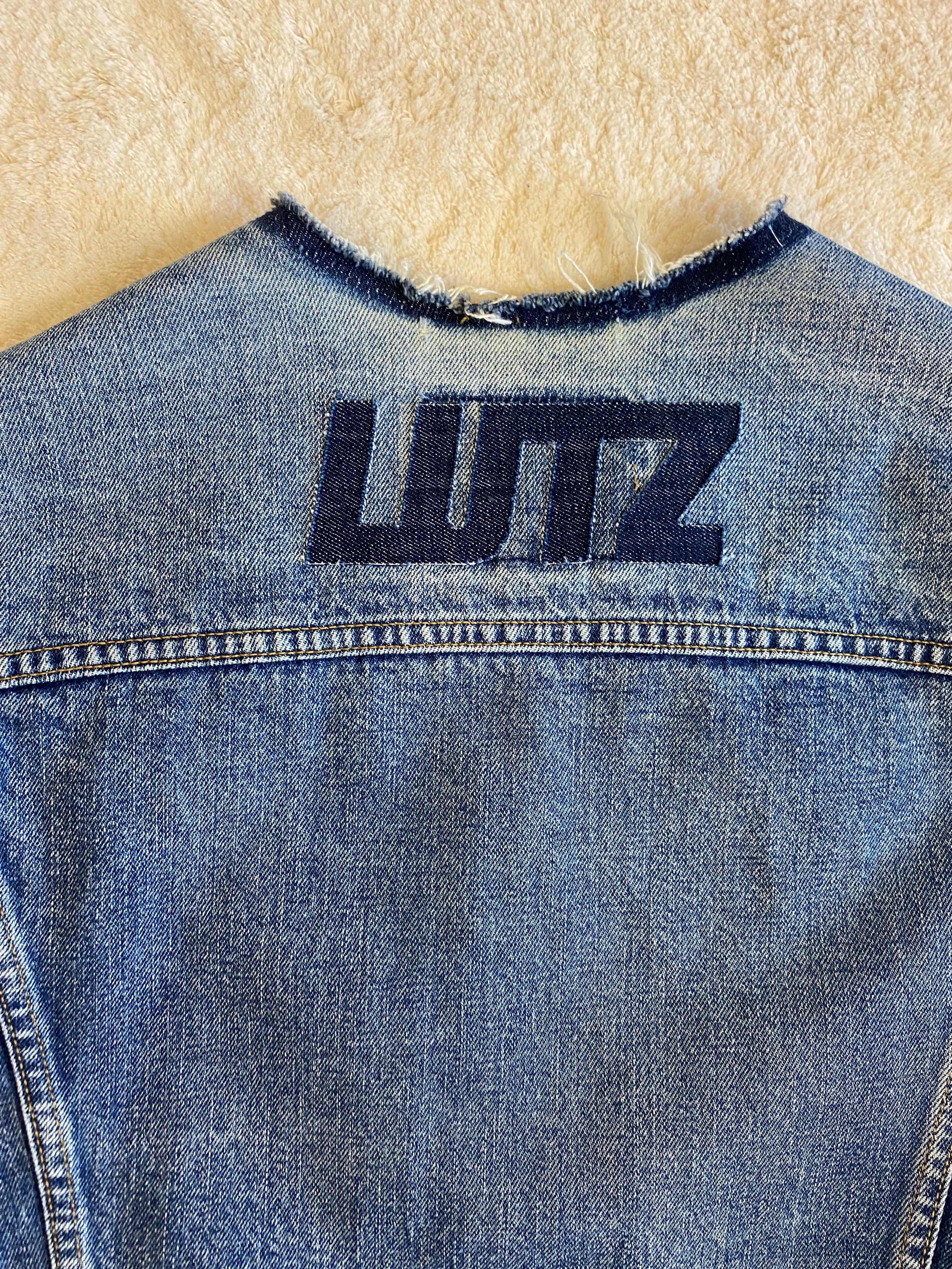 Veste en jean Az Factory avec paillettes. en vente 4