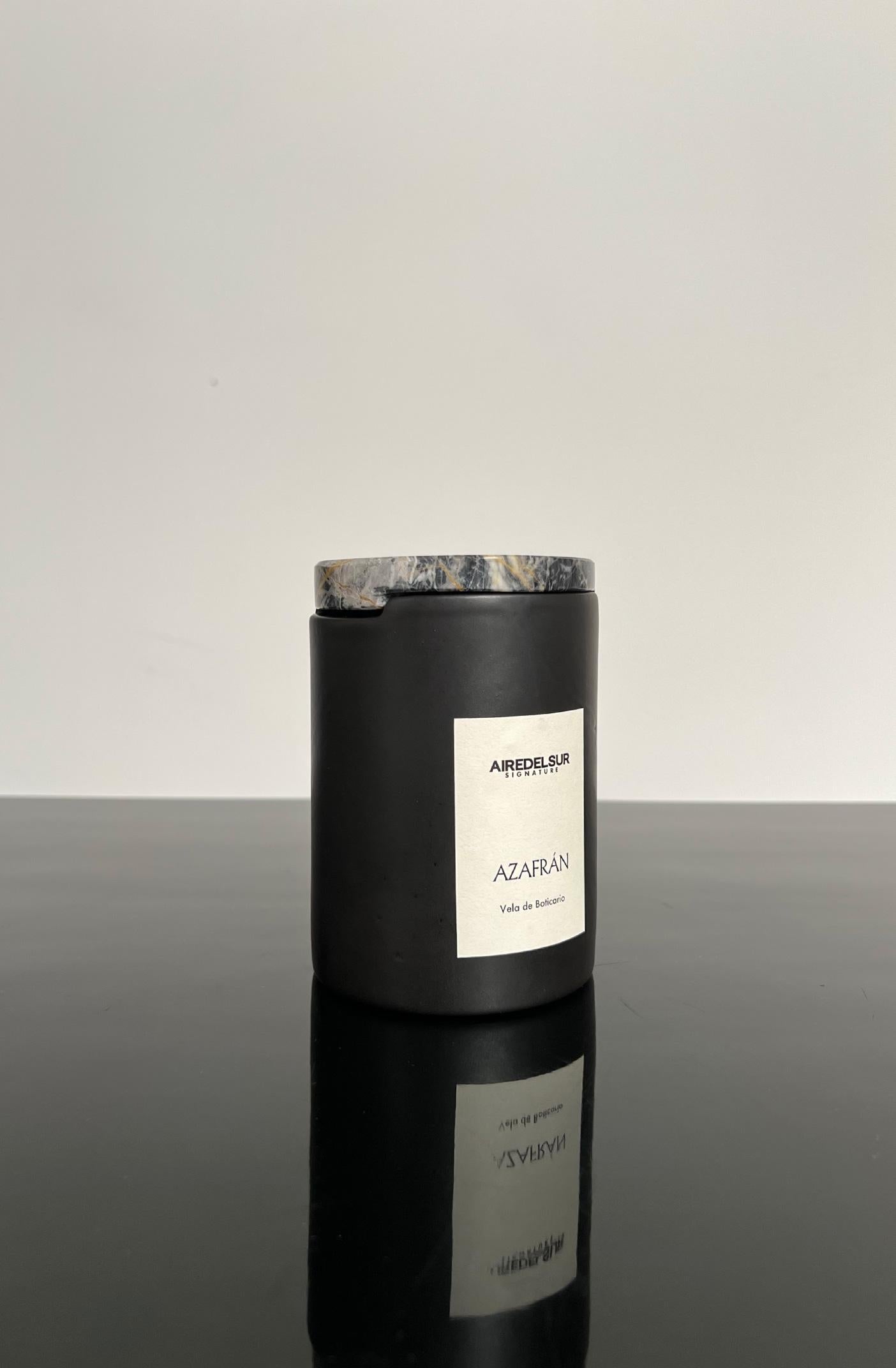 Argentine AZAFRAN Signature Scented Candle, Hand Painted Ceramic & Natural Onyx Stone For Sale