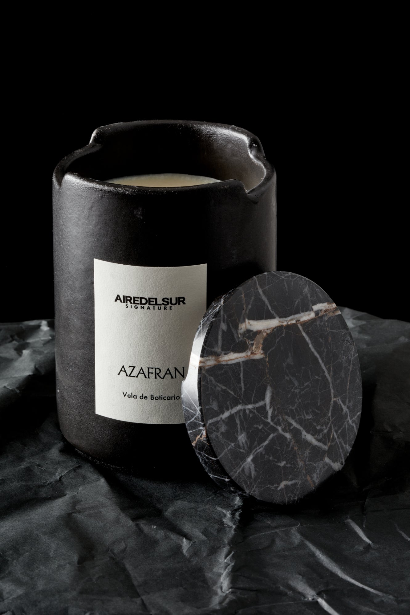 AZAFRAN Signature Scented Candle, Hand Painted Ceramic & Natural Onyx Stone For Sale