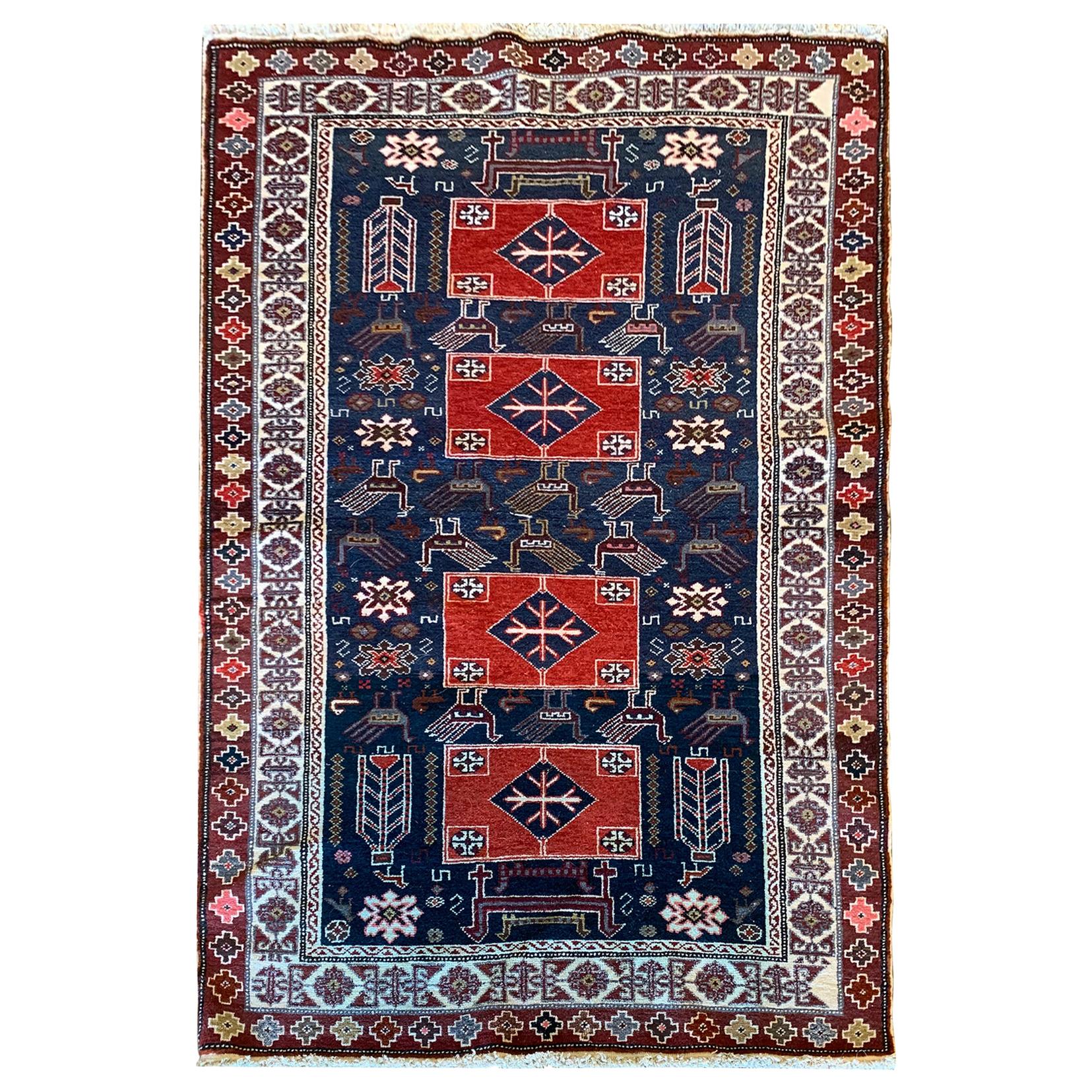 Azerbaijanischer Teppich aus antiker Wolle in Blau und Rot, handgefertigt
