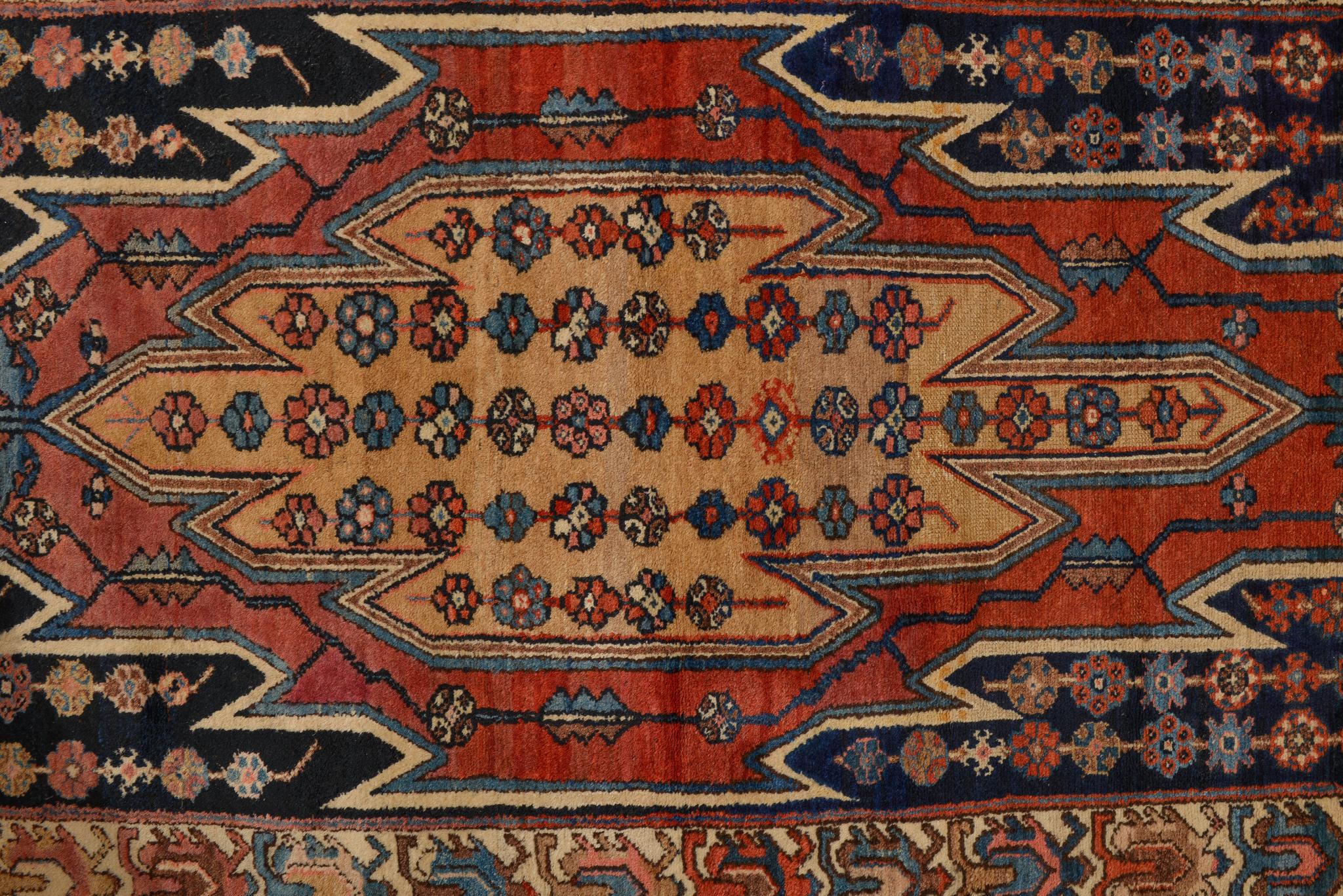 Azeri Carpet with Mazlegan Collection Design For Sale 1