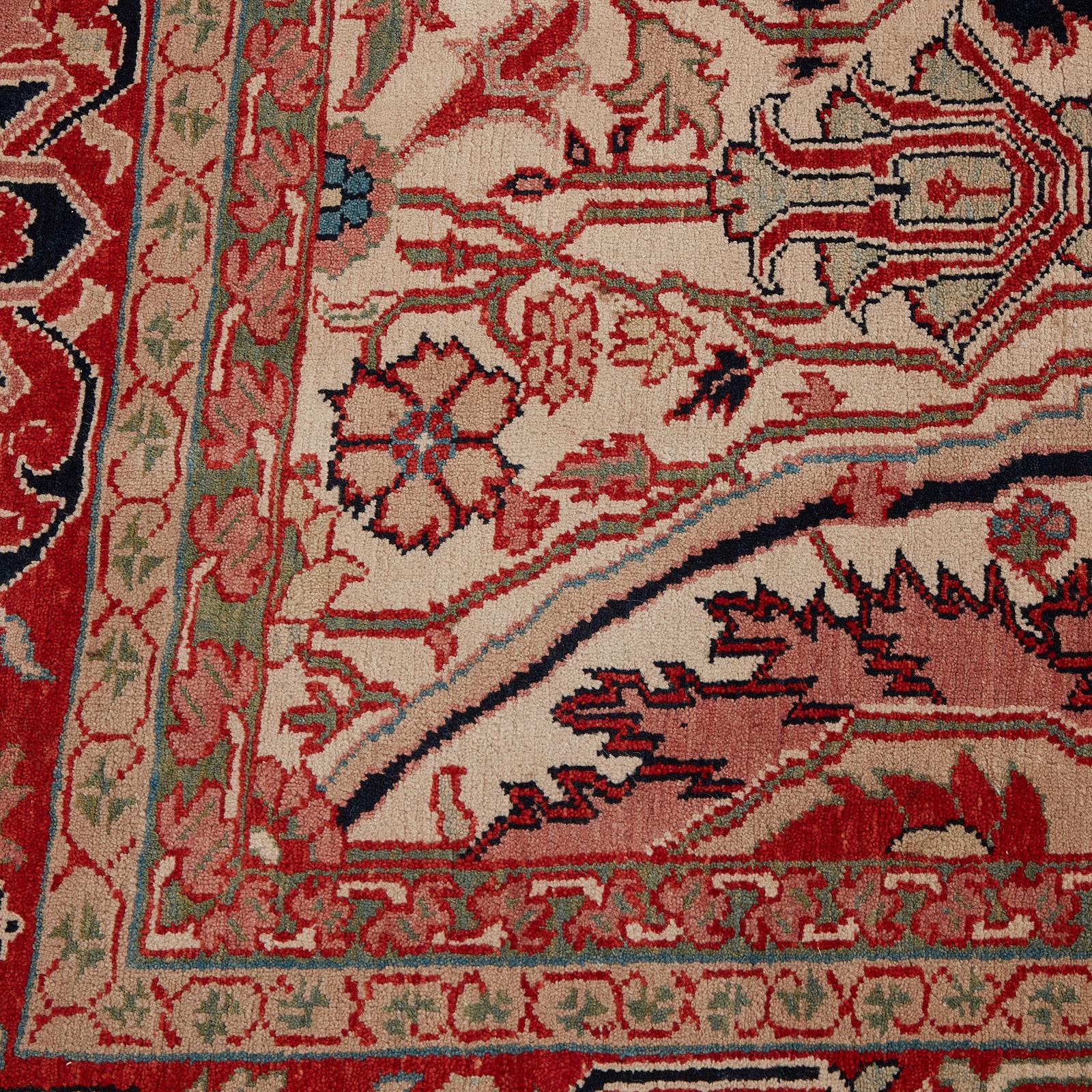 Turkish Heriz Serapi Style Wool Rug For Sale 5