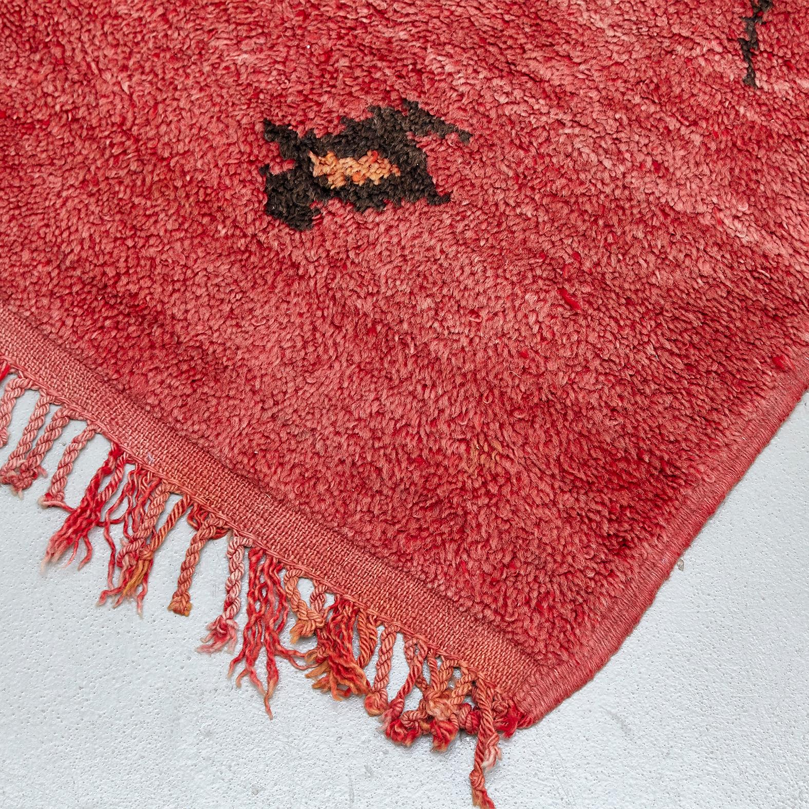 Rug designed by unknown made in Morocco

Hand knotted wool

Measurements: 172 x 115.