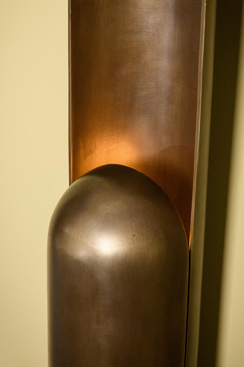 AZO Lámpara de Pared, by Rain, Lámpara Contemporánea, Latón, Patinado en venta 4