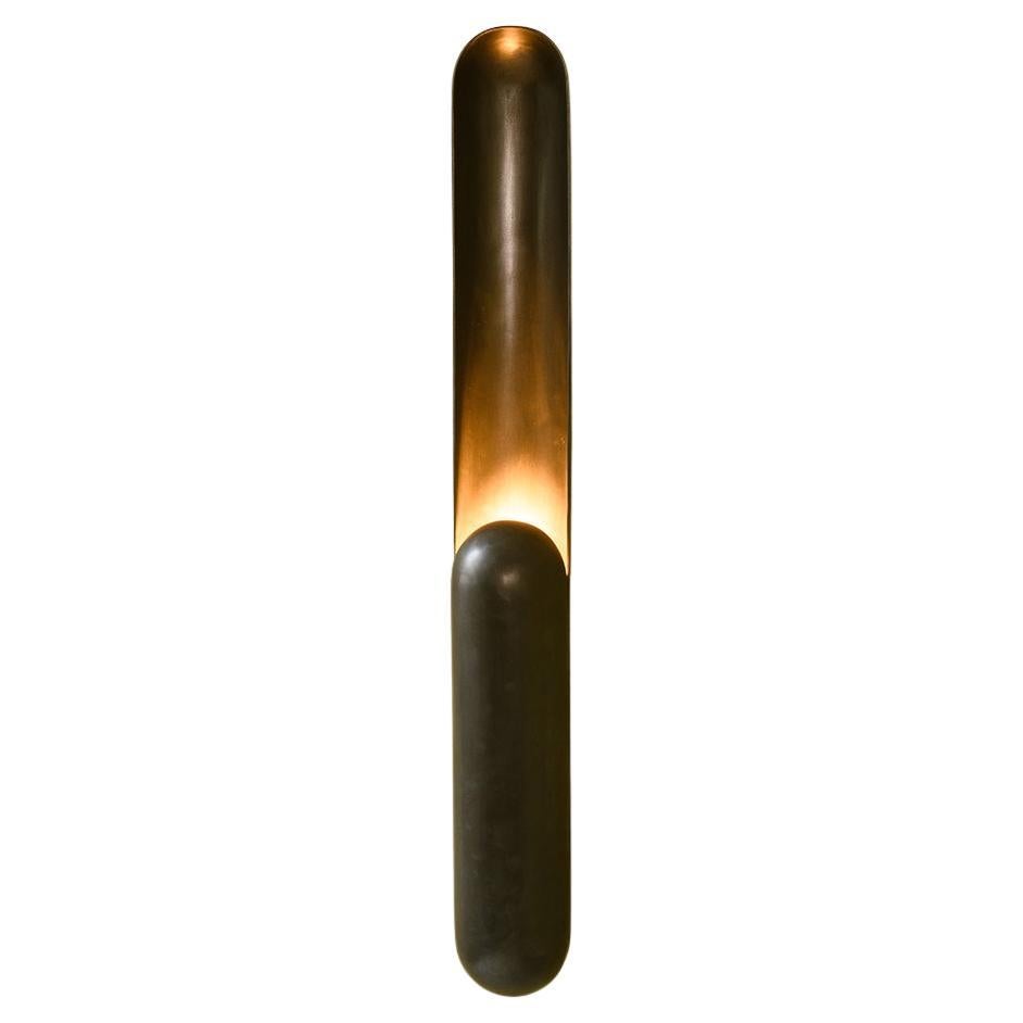 Applique AZO, by Rain, lampe contemporaine, laiton patiné