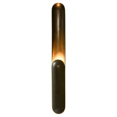 Applique AZO, by Rain, lampe contemporaine, laiton patiné