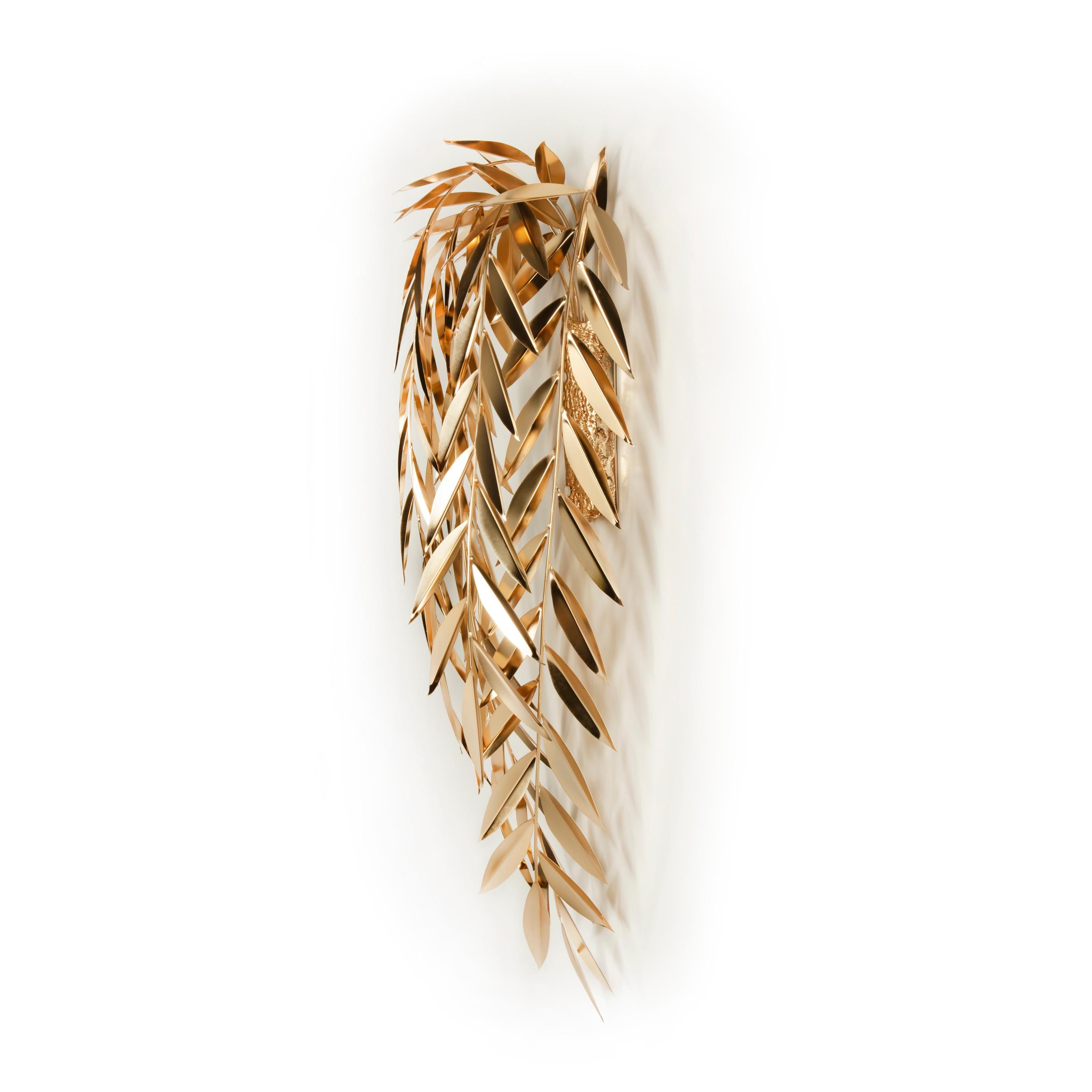 Best Lighting design at the iLuxury Awards 2021

Resulting from a trip S. Miguel, the Azores wall lamp recreates a weeping willow found near a lagoon and freezes a moment of contemplation.
Born in the middle of the Atlantic Ocean, the archipelago of