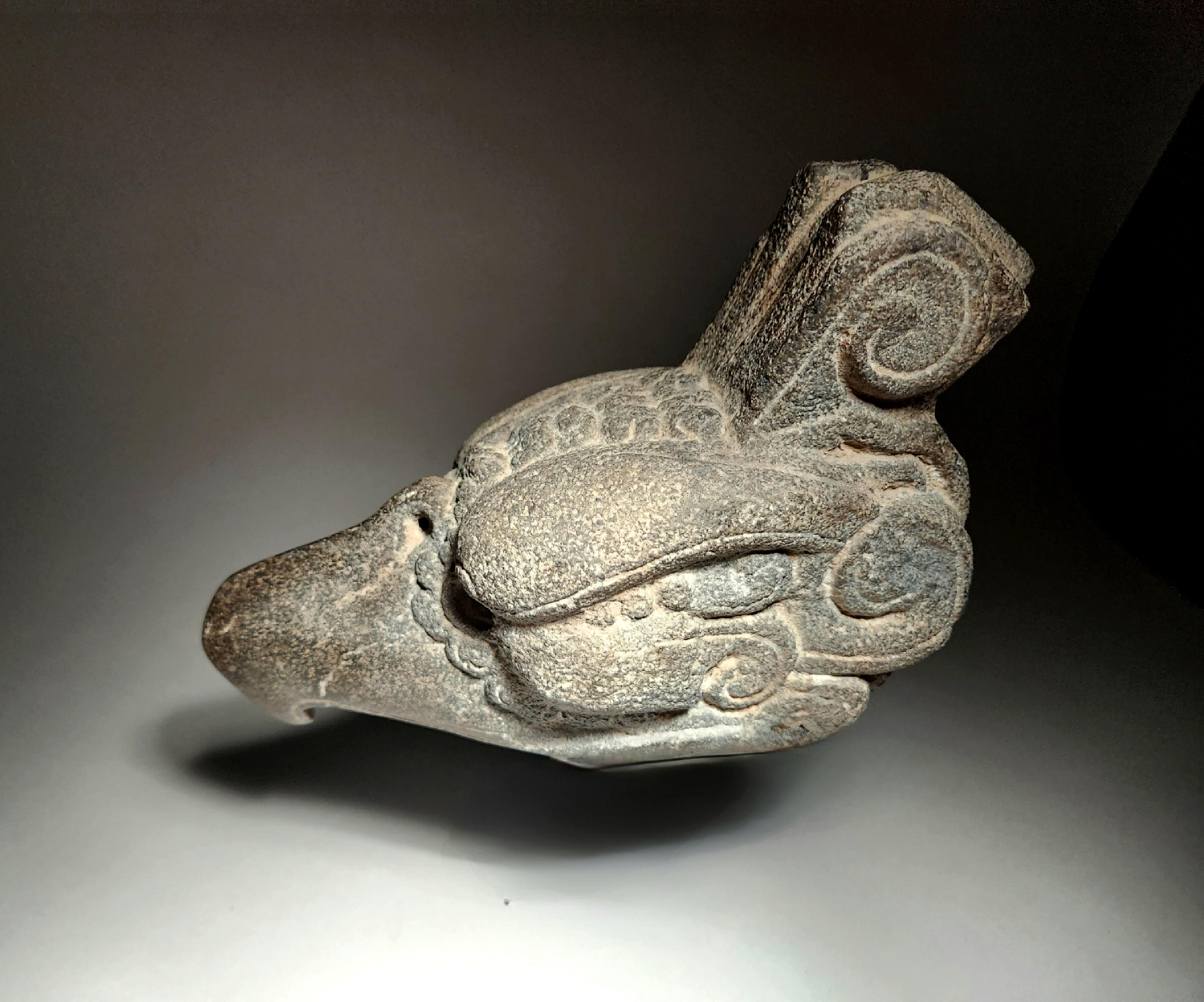 aztec eagle head