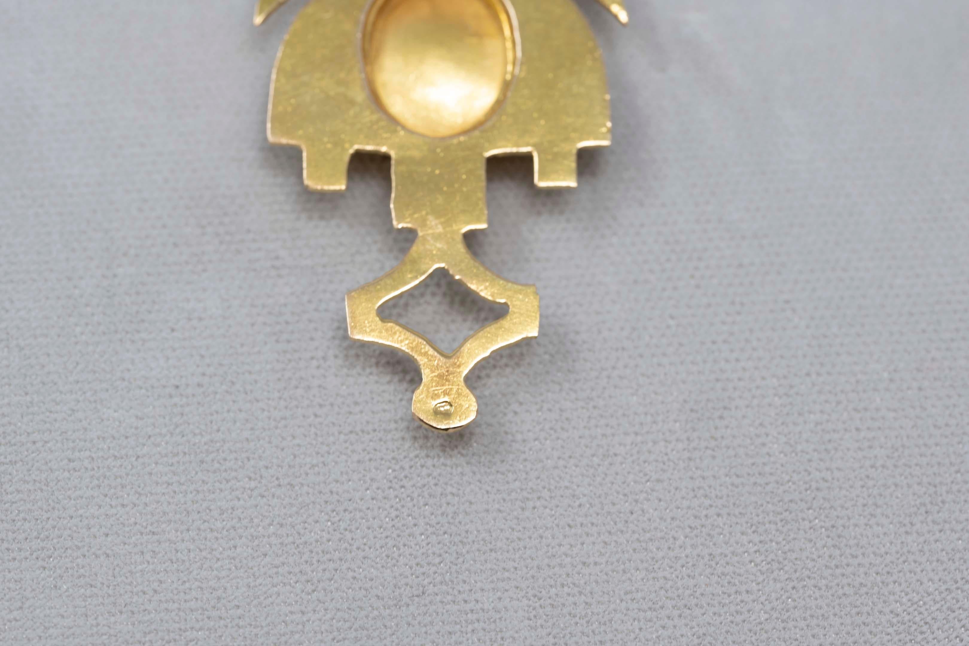Women's Aztec 18k Gold God Pendant For Sale