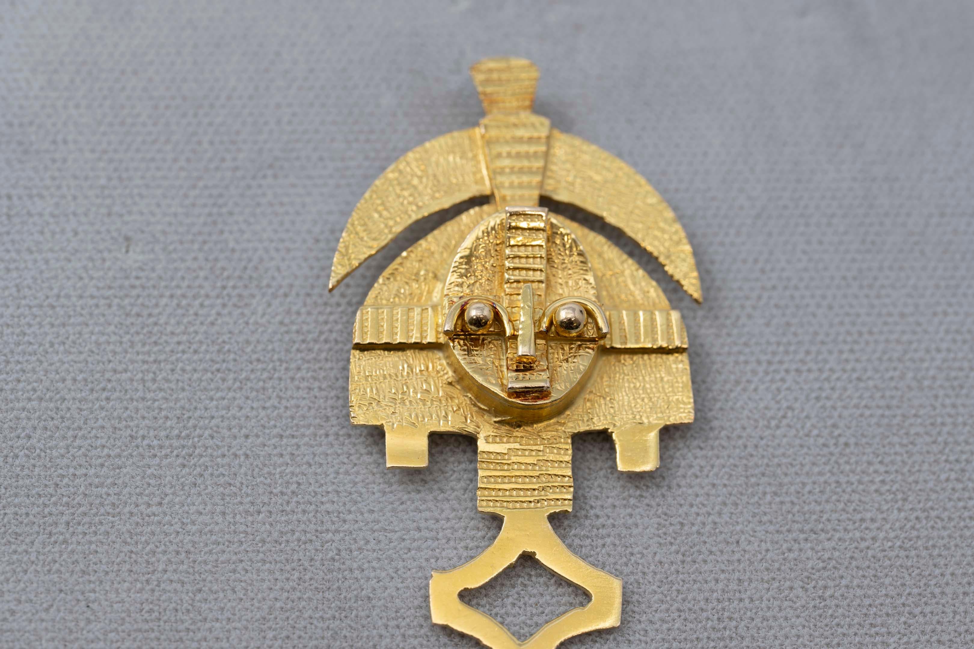 Aztec 18k Gold God Pendant For Sale 2