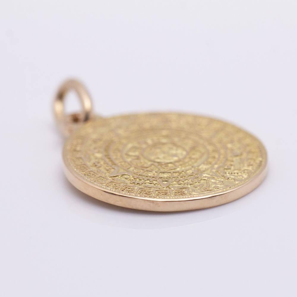 Women's or Men's Aztec Calendar Medal in Yellow Gold For Sale