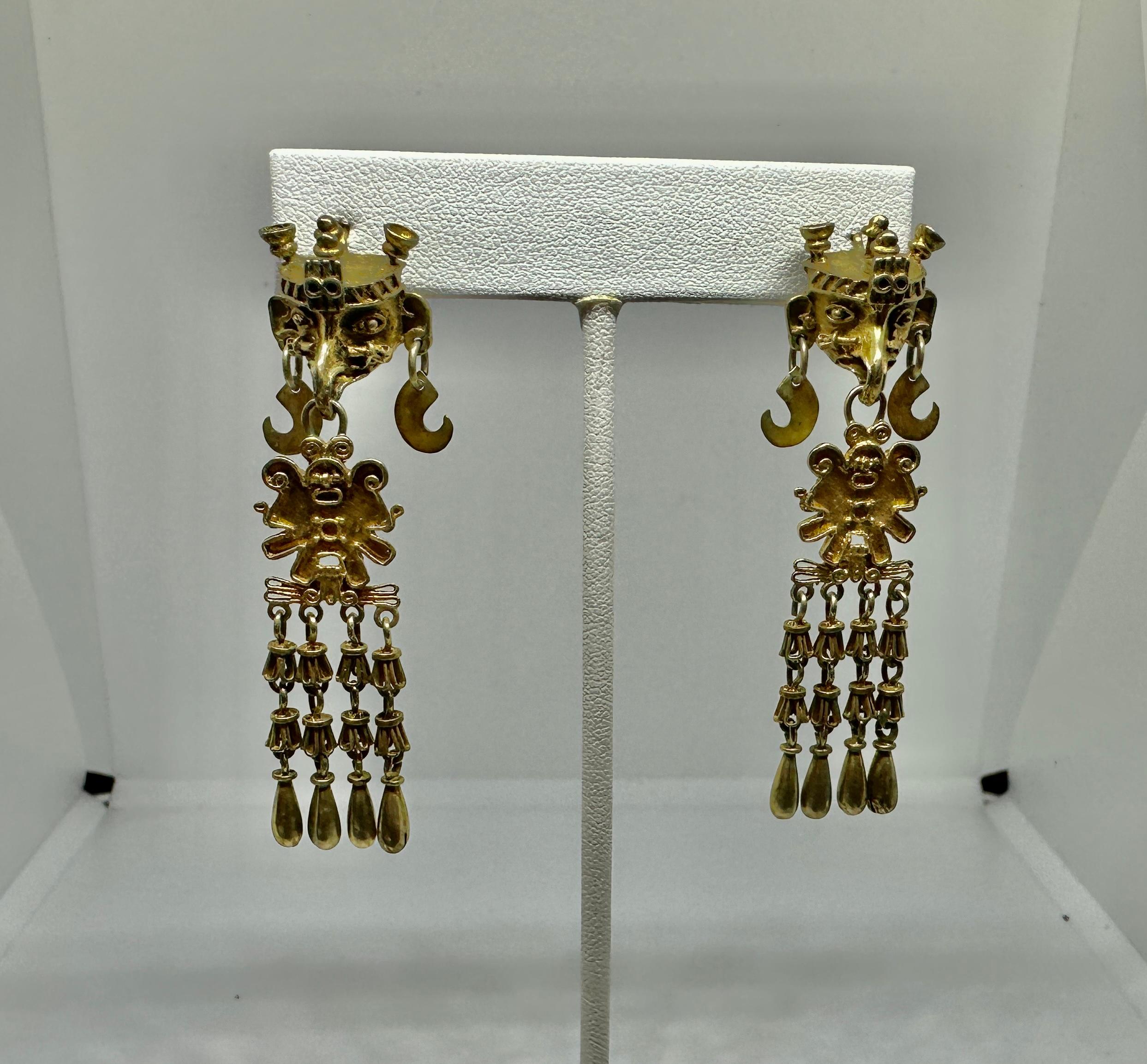 Indulge in these stunning Aztec Falling Eagle Earrings from the Mexica culture in Gold Plated Sterling Silver. The earrings are interpretations of ancient Pre-Hispanic Mexica culture Cuauhtemoc Earrings. The earrings feature the strongly bent beak