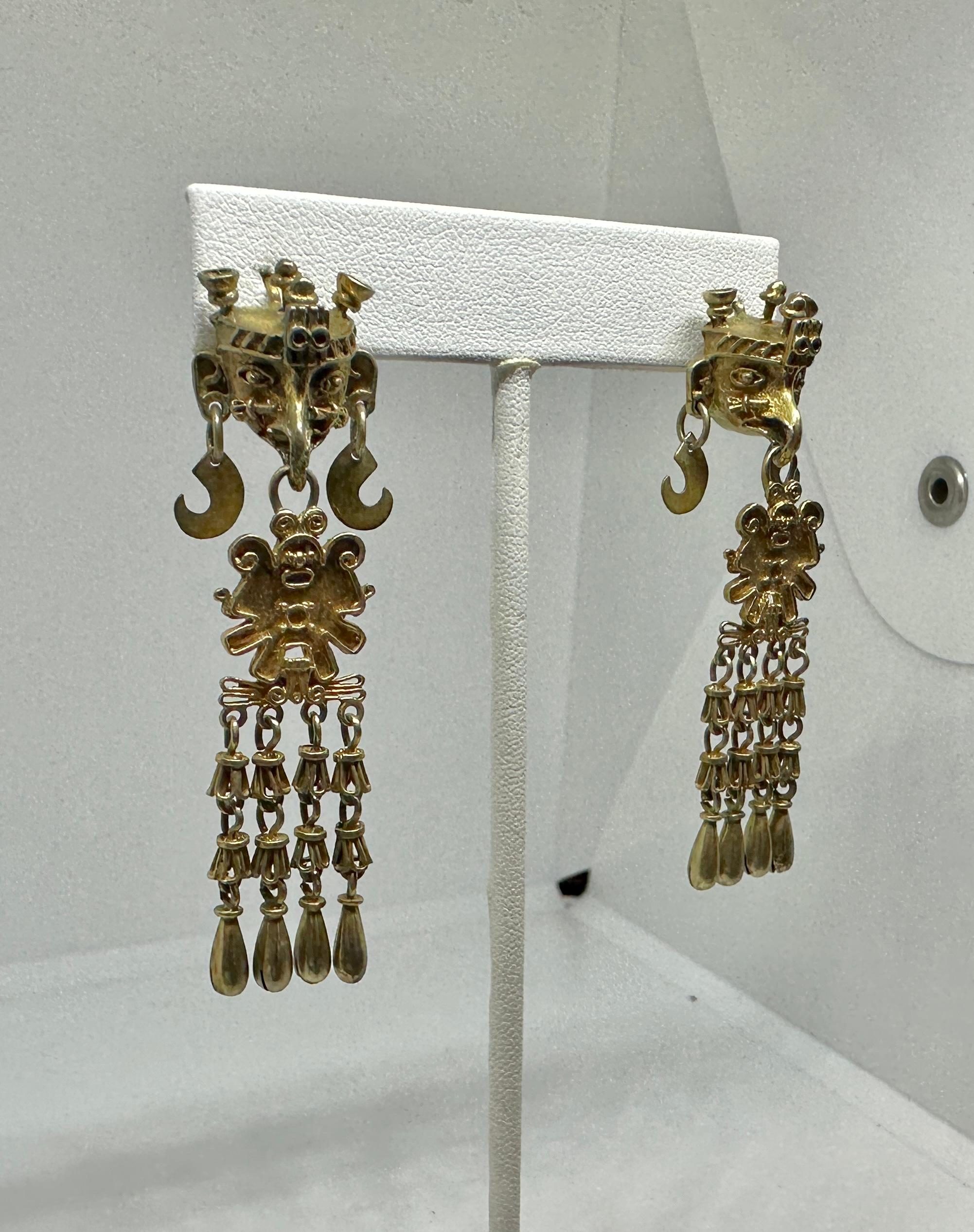 Aztec Earrings Descending Eagle Warrior Cuauhtemoc Sterling Silver Gold Plated im Zustand „Hervorragend“ im Angebot in New York, NY