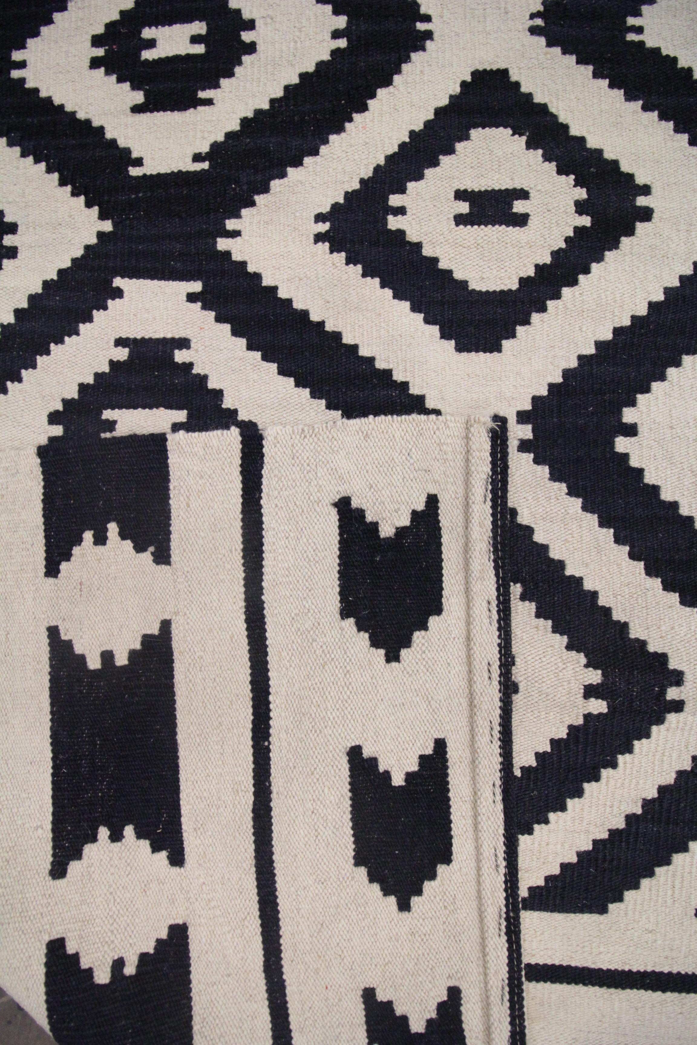Afghan Aztec Flat Kilim Rug Modern Geometric Kilims Handmade Carpet For Sale