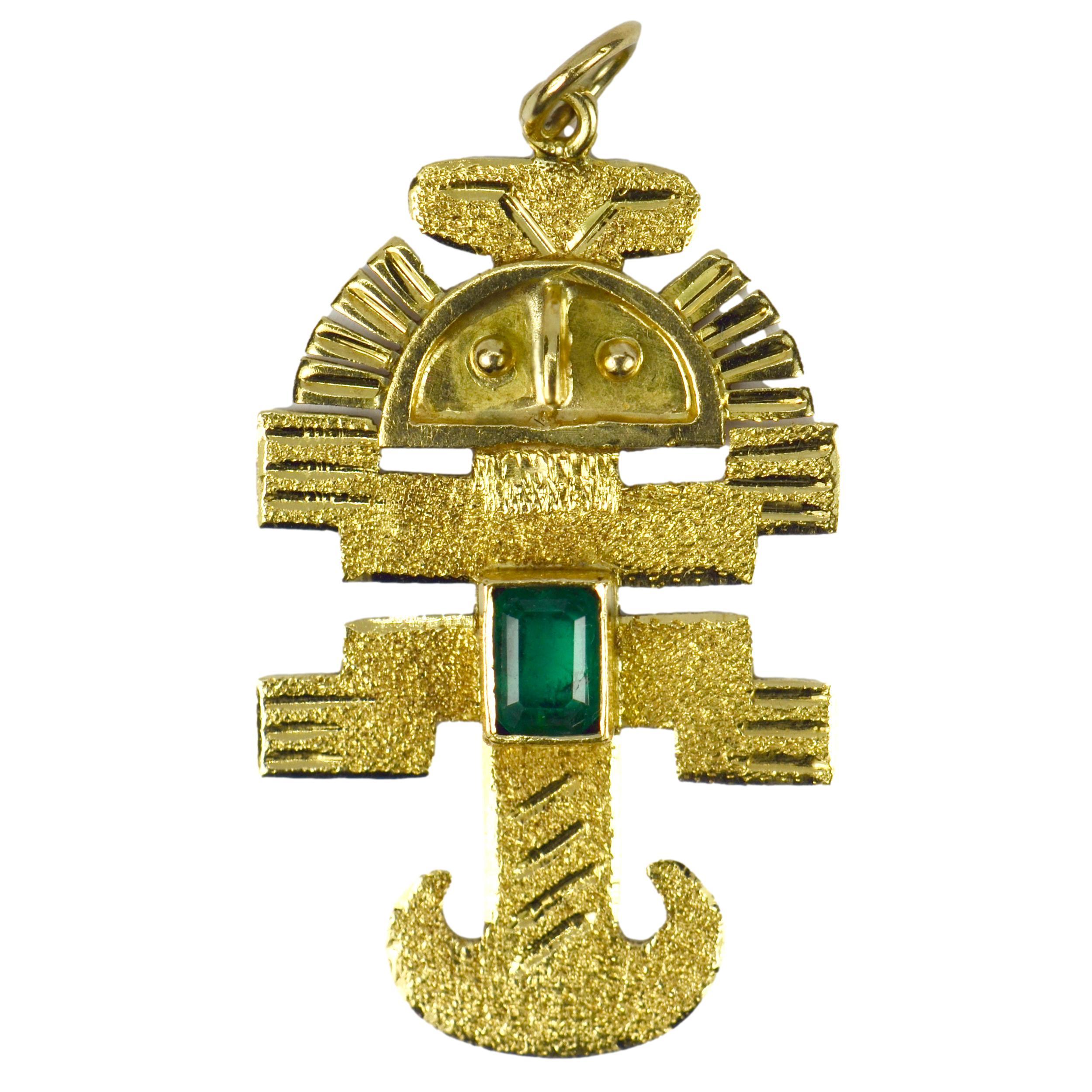 Inca God Icon 18K Yellow Gold Emerald Charm Pendant For Sale