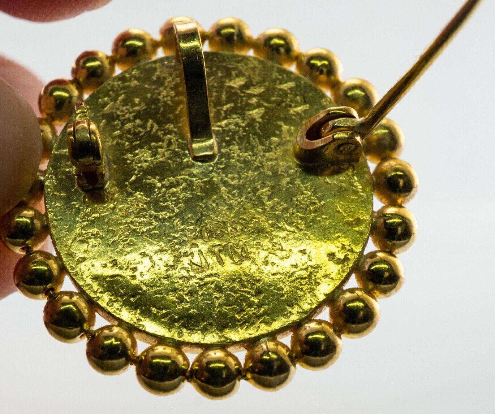 Spilla con ciondolo a forma di figura azteca peruviana in oro giallo 18 carati in vendita 6
