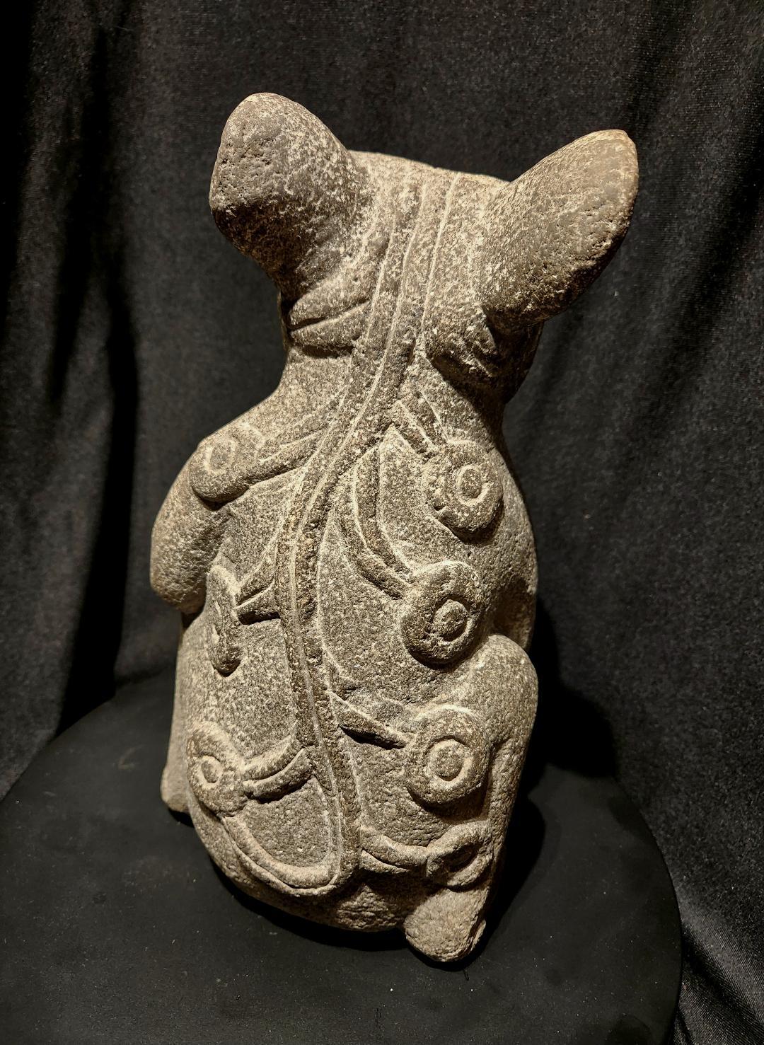 aztec sculture