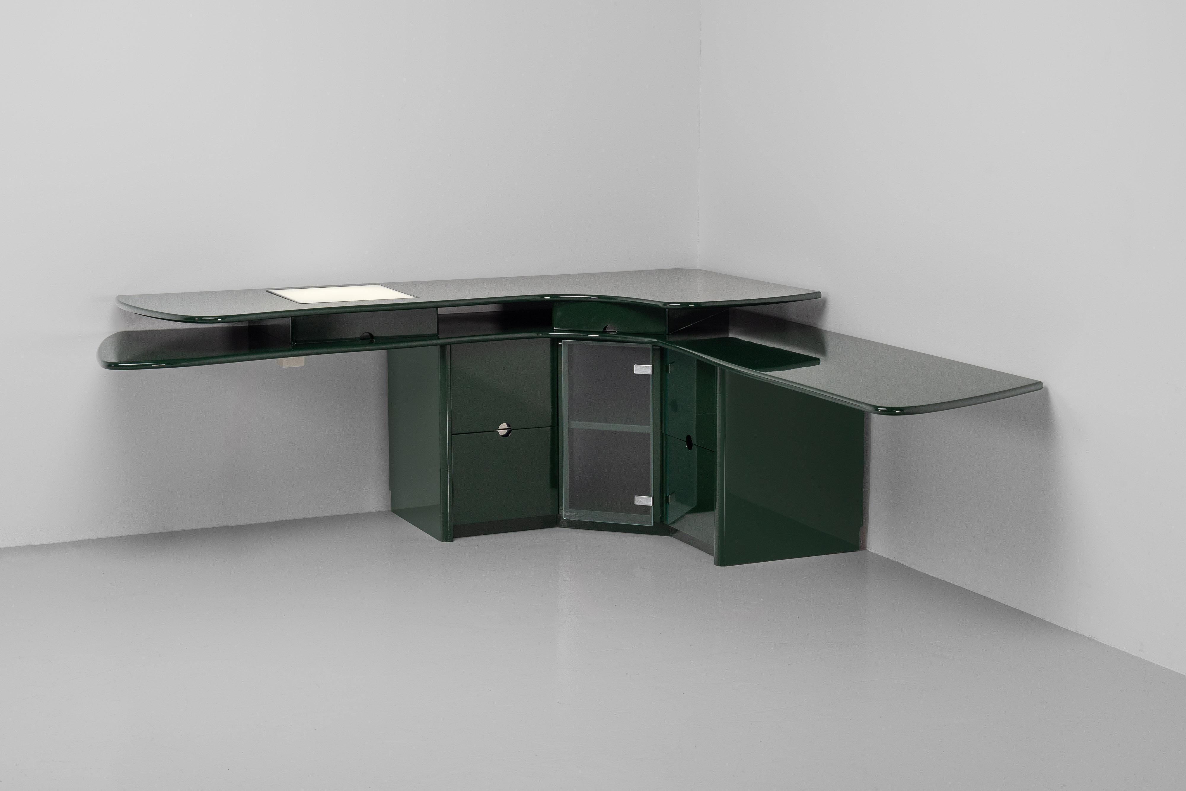 Azucena corner cabinet shelf made in Italy 1979 For Sale 7