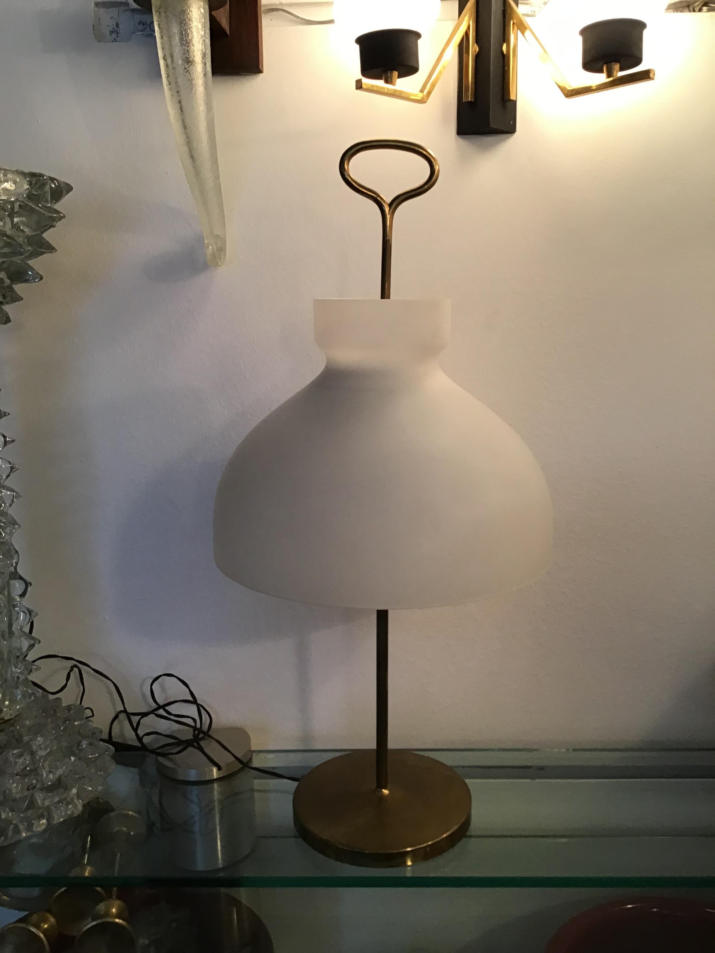 Mid-20th Century Azucena Ignazio Gardella Table Lamp Brass Opaline Glass, 1950, Italy