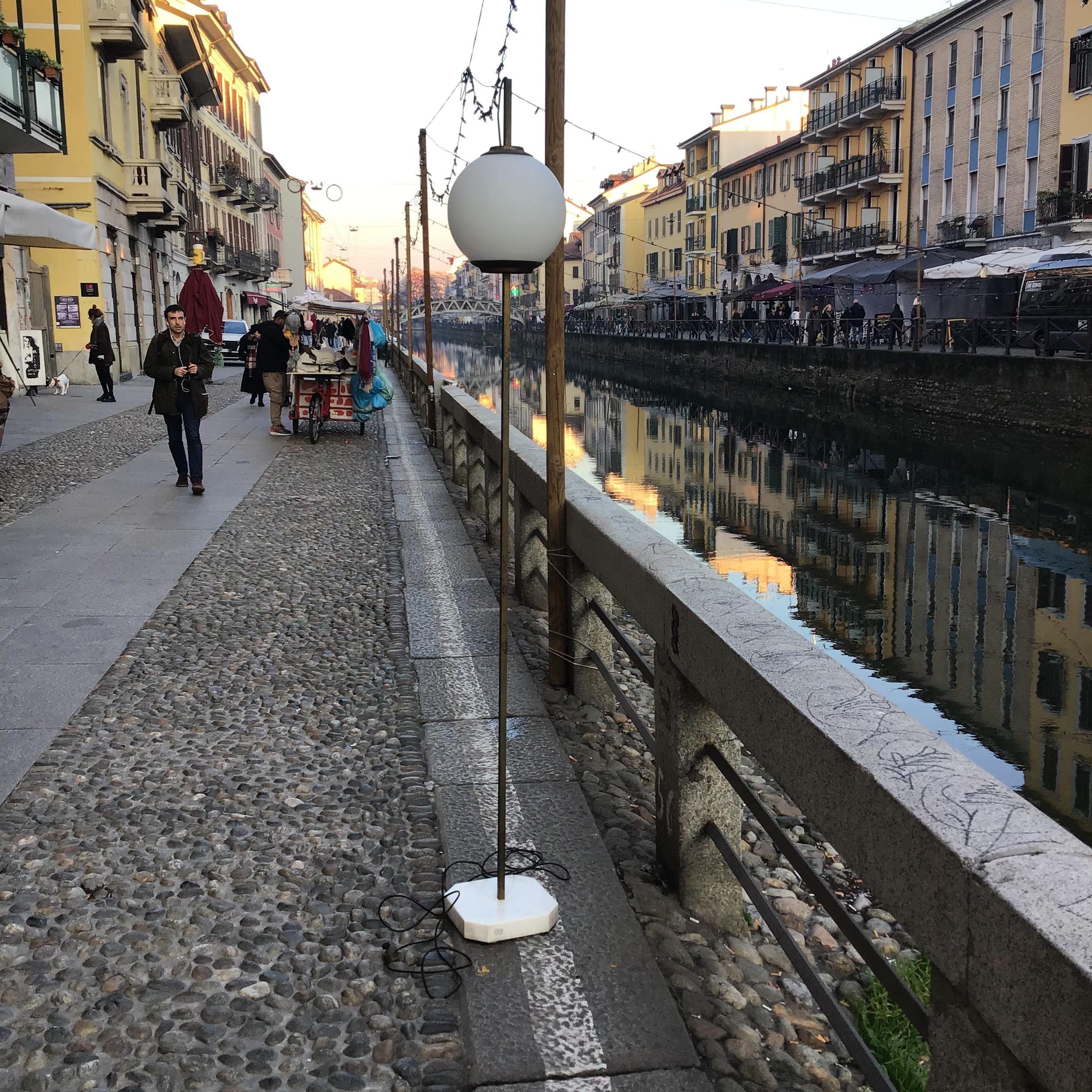 Azucena “Luigi Caccia Dominioni “LTE20 Pallone Marbre Brass, 1950, Italy  In Good Condition For Sale In Milano, IT