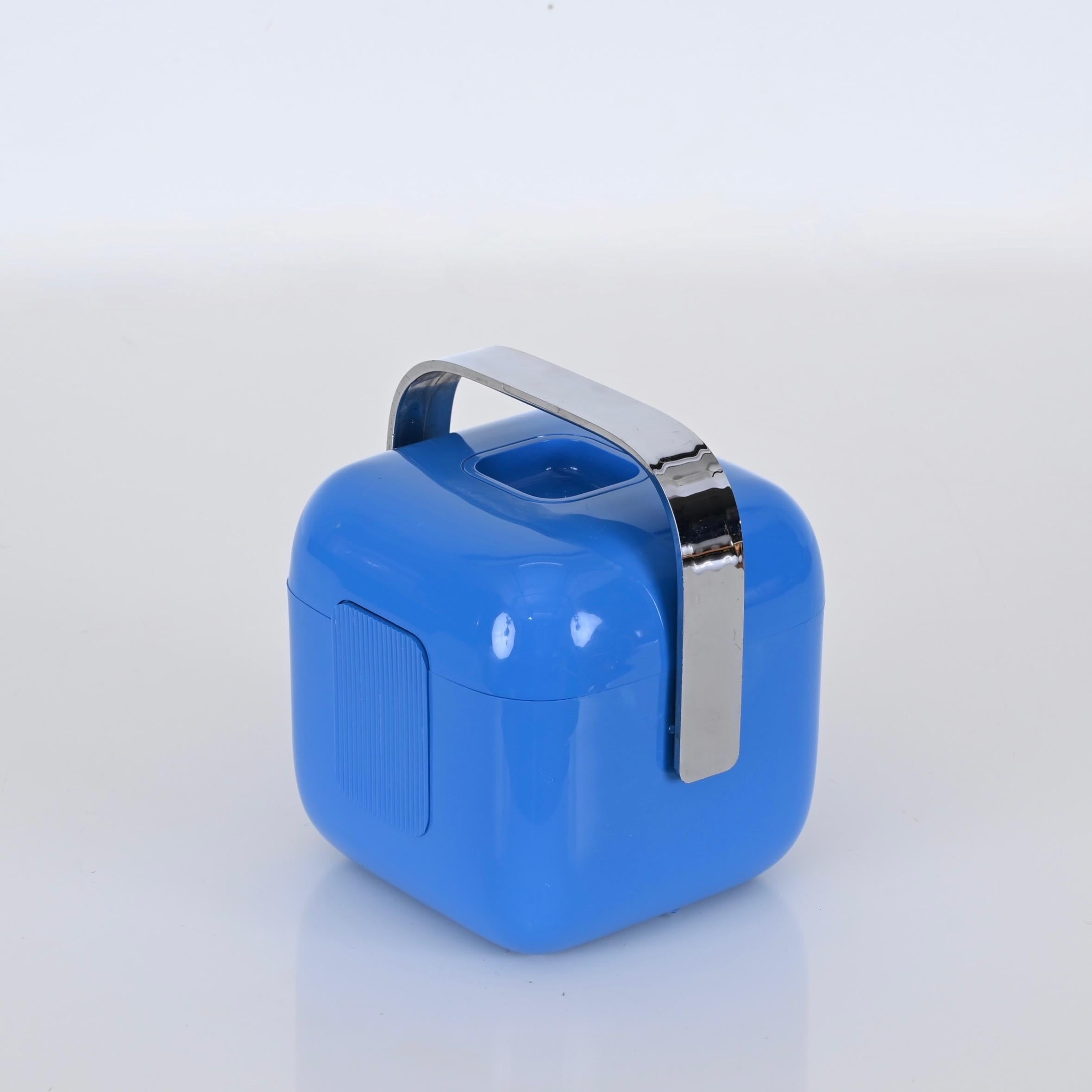 Late 20th Century Azure and Chrome Italian Ice Bucket by Guzzini, Italy 1970s For Sale