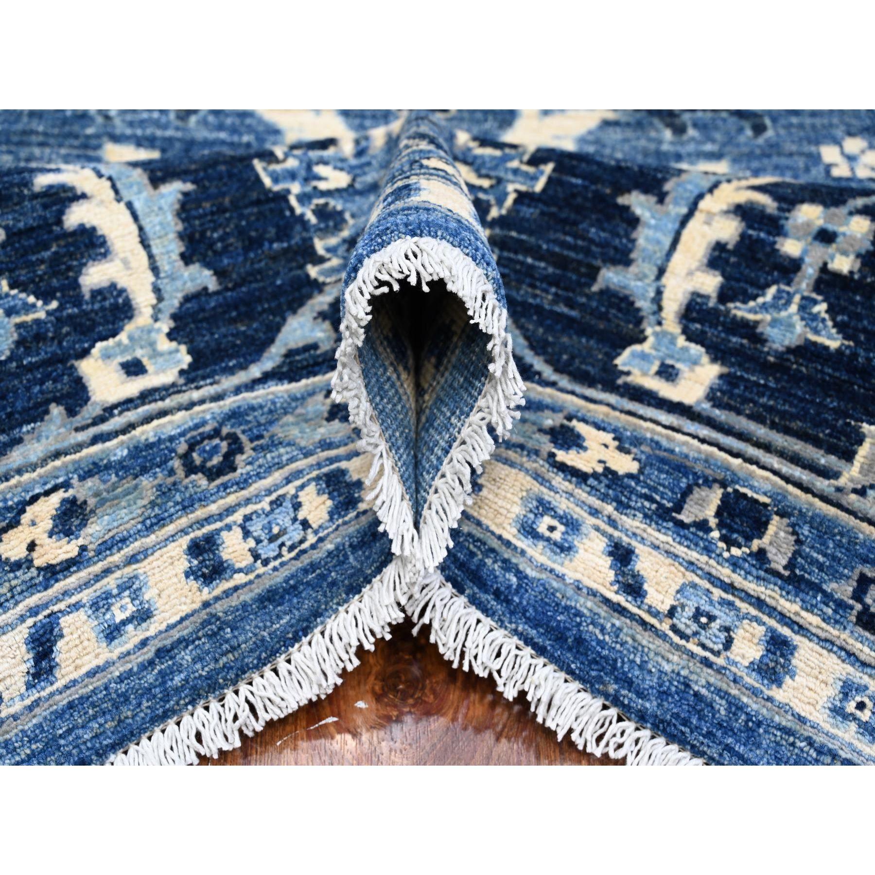 Noué à la main Tapis oriental bleu azur avec motif Mahal noué à la main 8'1