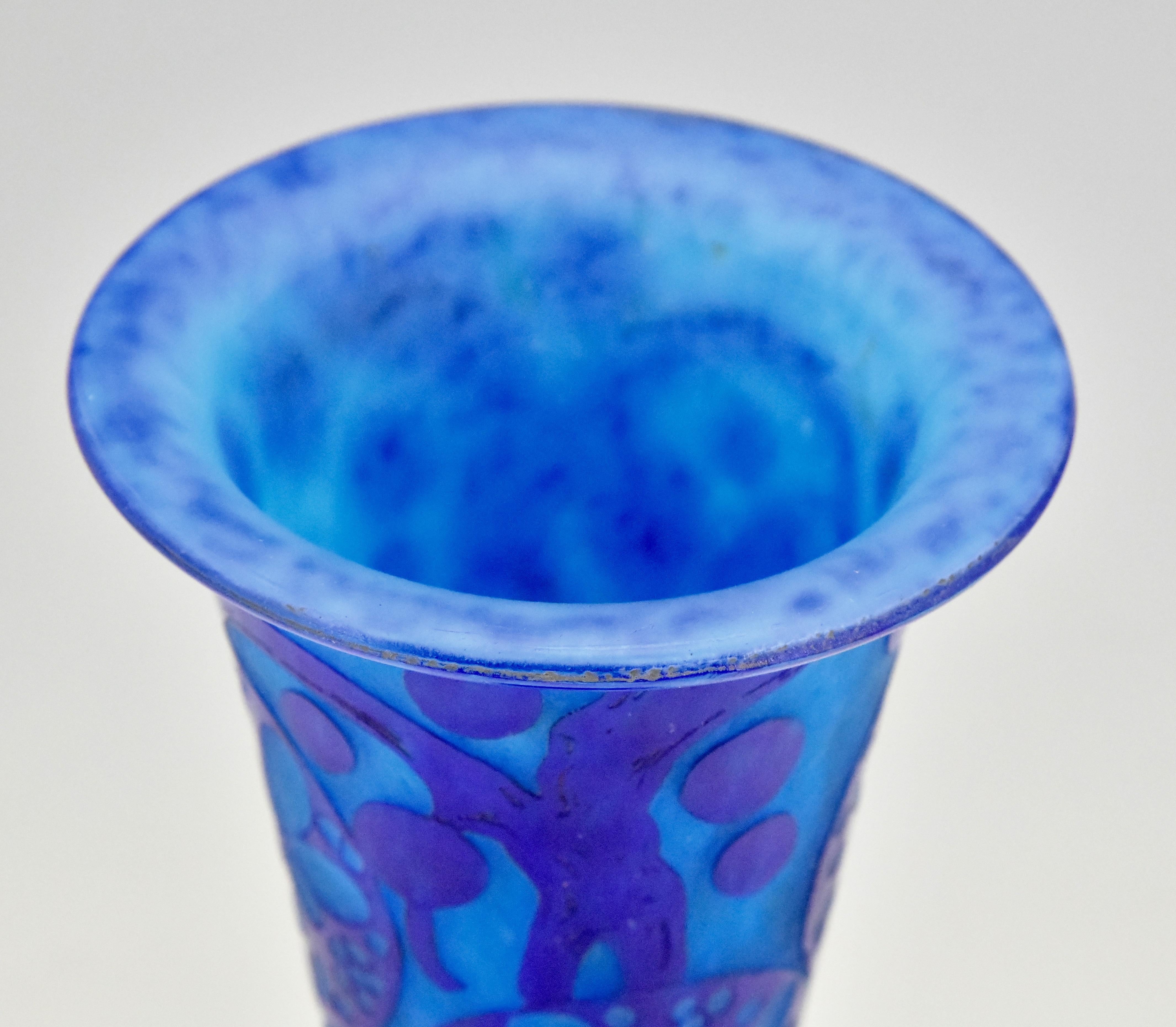 Early 20th Century Azurette Art Deco Blue Cameo Glass Vase by Charles Schneider Le Verre Français