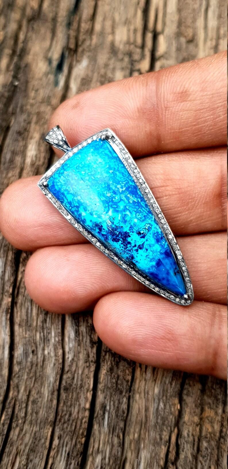 azurite Diamond Cabochon Necklace, azurite 925 Silver  Pendant
Cabochon Necklace, Pietersite 925 Silver  Pendant  hand made , hand crafted  

same day shipping 
Shipping Time & Delivery Time:    Orders will be shipped between 1- 2 Days.
 ( WE ARE