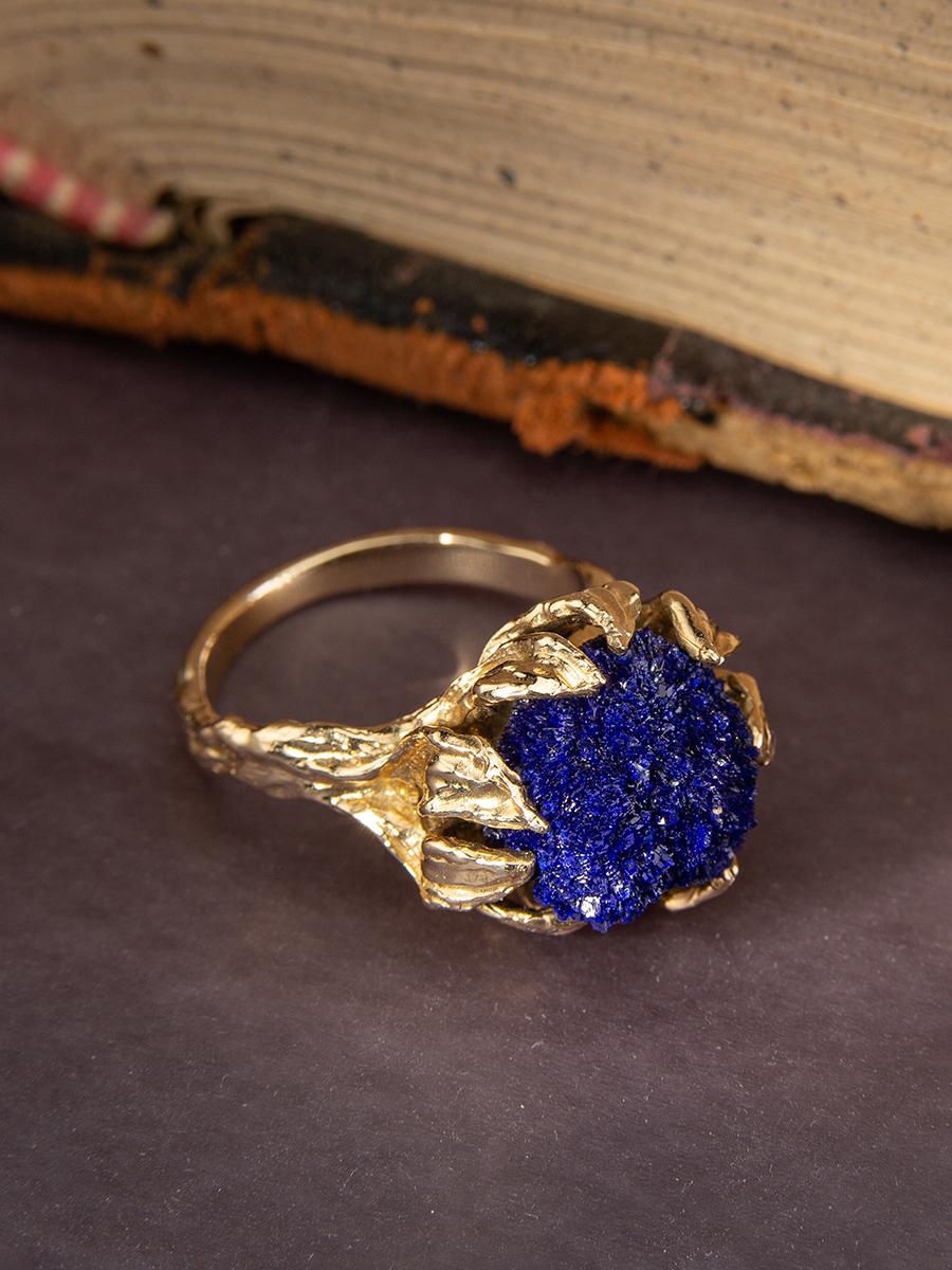 Azurite Gold Ring Natural Deep Blue Raw Crystal Flower petals For Sale 3