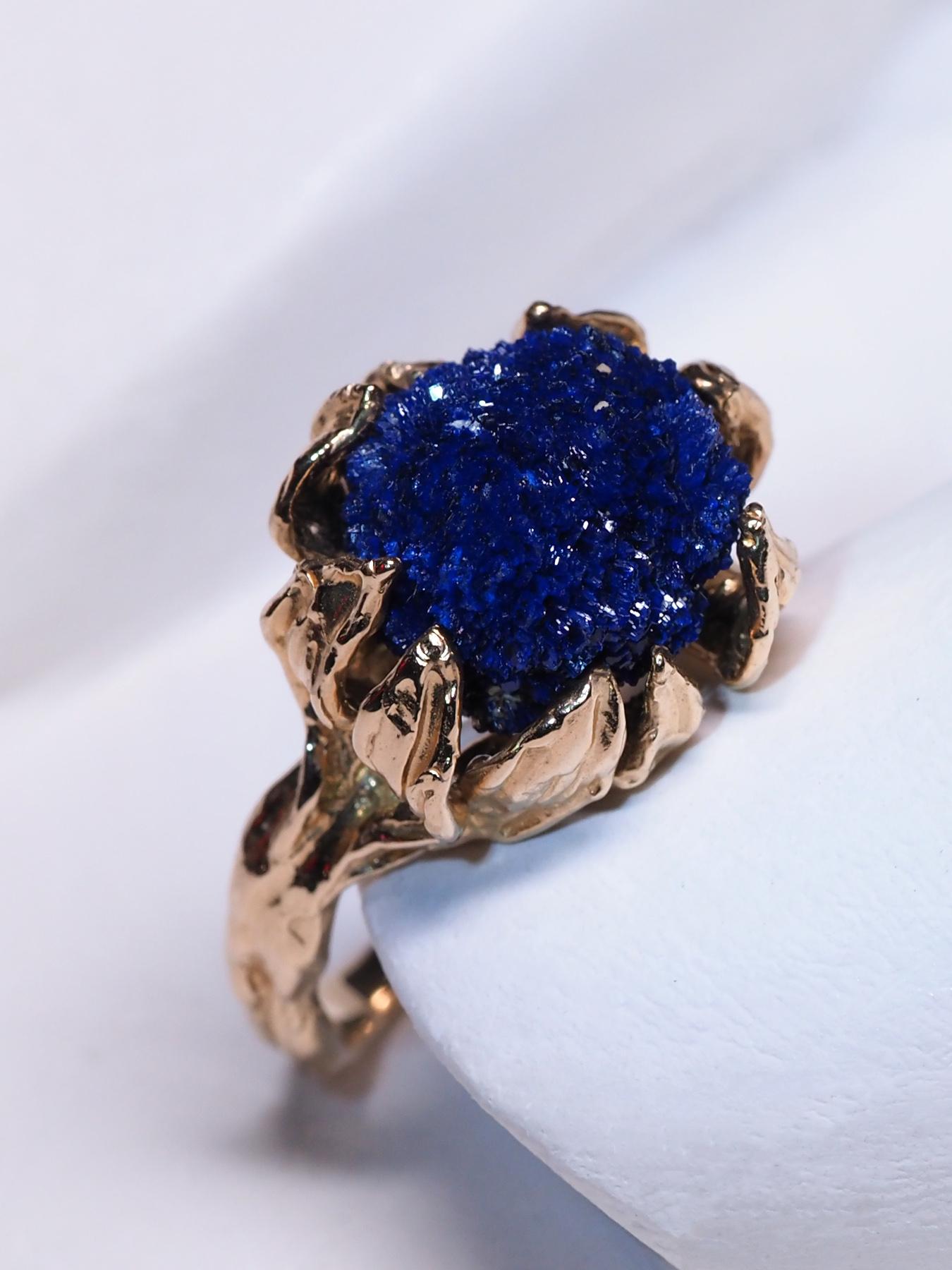 Azurite Gold Ring Natural Deep Blue Raw Crystal Flower petals For Sale 9