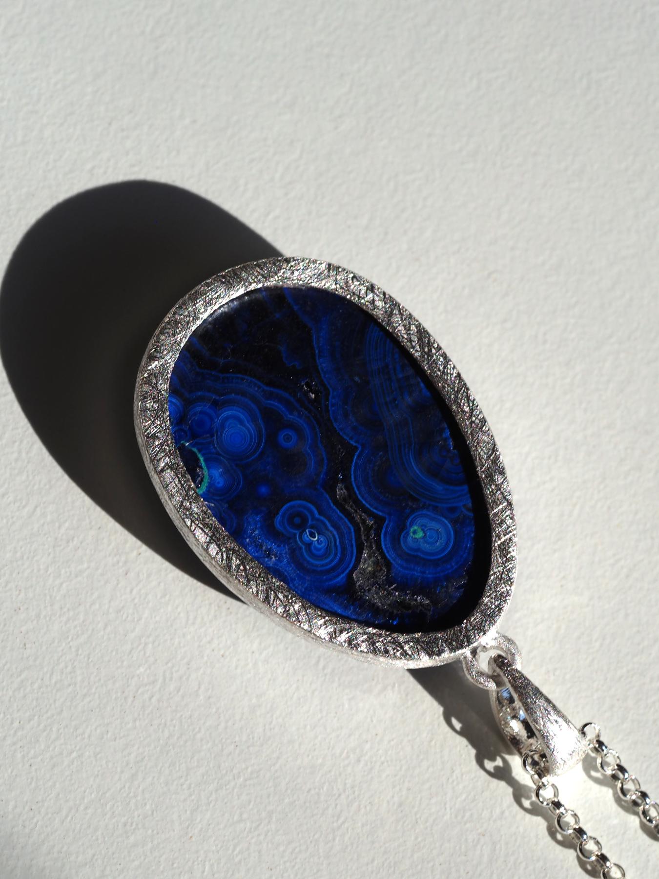 Azurite Malachite Ciondolo d'argento Blu Greene & Greene Grande Collana di pietre preziose in vendita 3